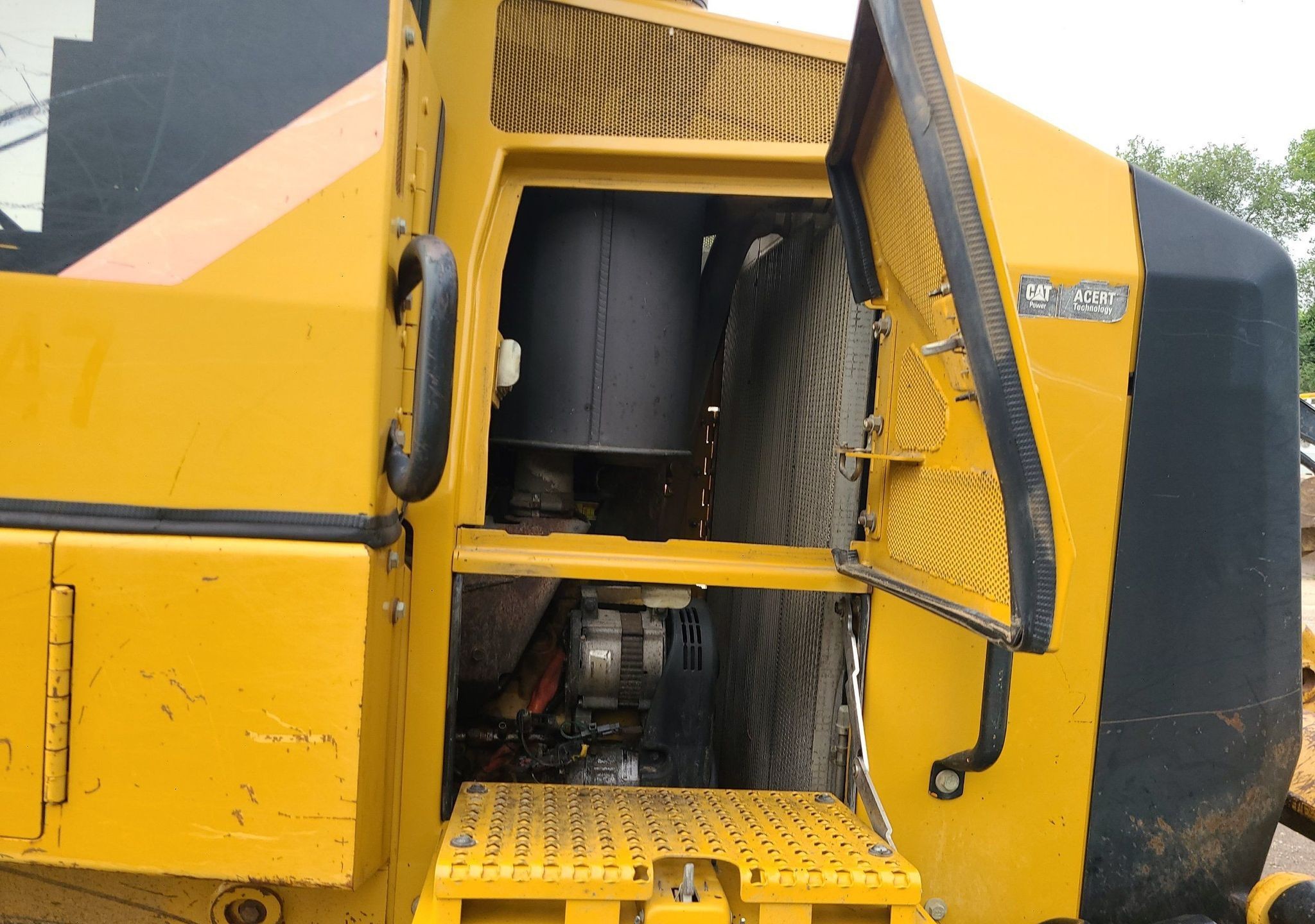 gallery 2008 Caterpillar 963D track loader