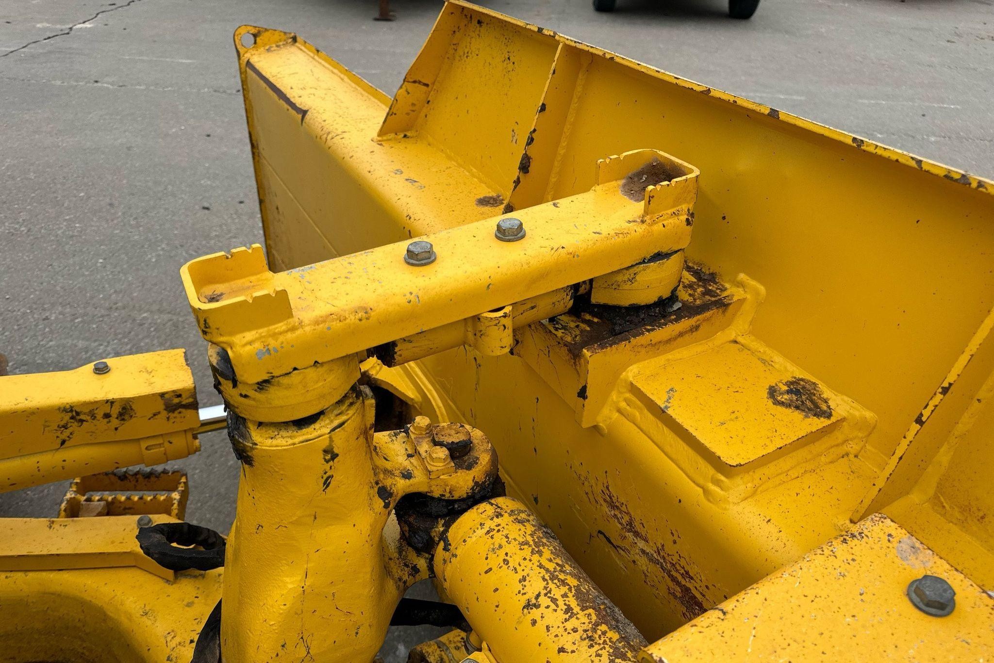 gallery 2021 Komatsu D39PXI-24 dozer
