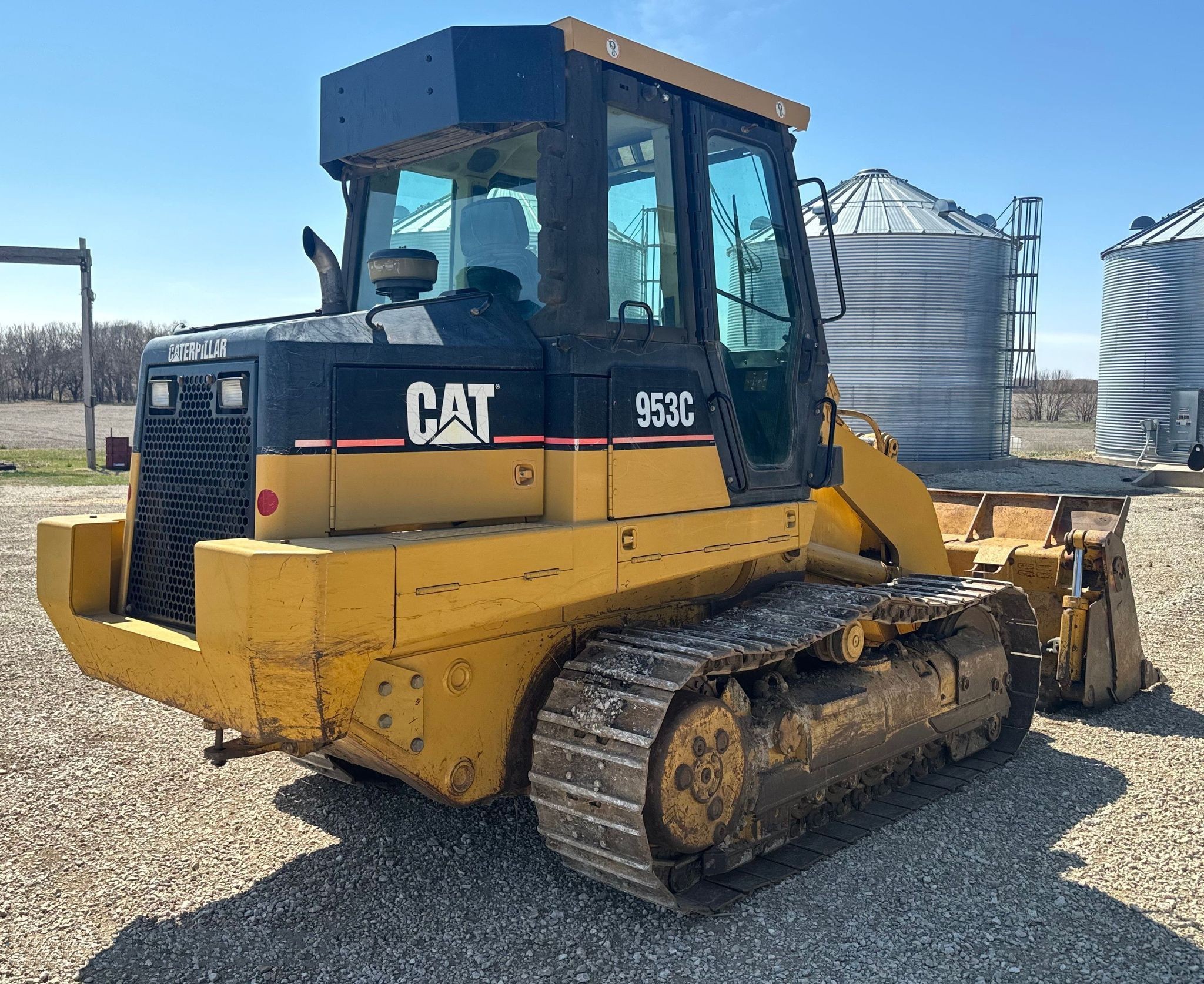 gallery 2002 Caterpillar 953C track loader