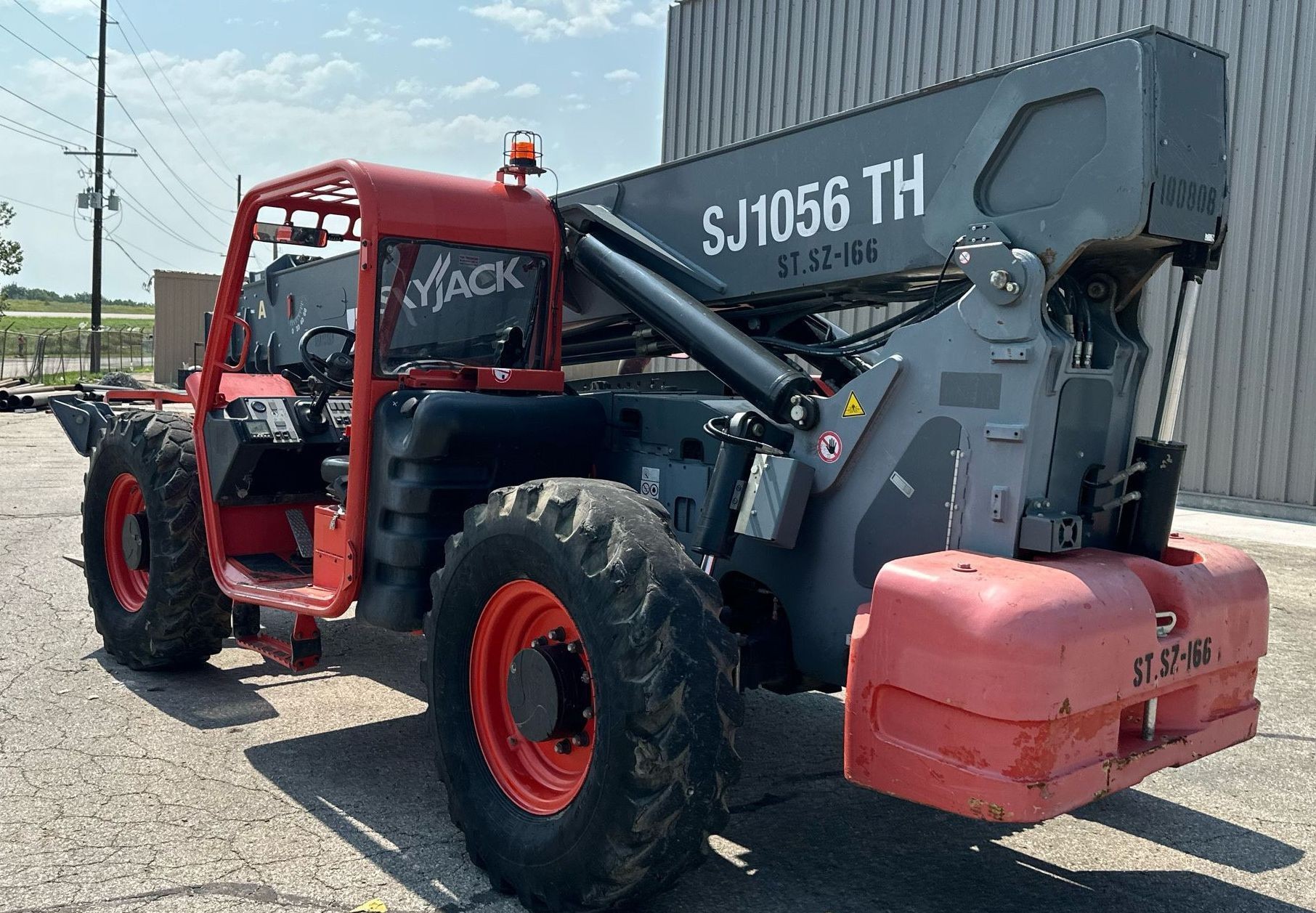 gallery 2018 Skyjack SJ1056 TH telehandler