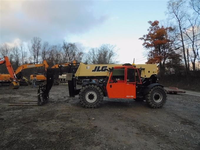 gallery 2015 JLG G12-55A 4x4x4 Telehandler