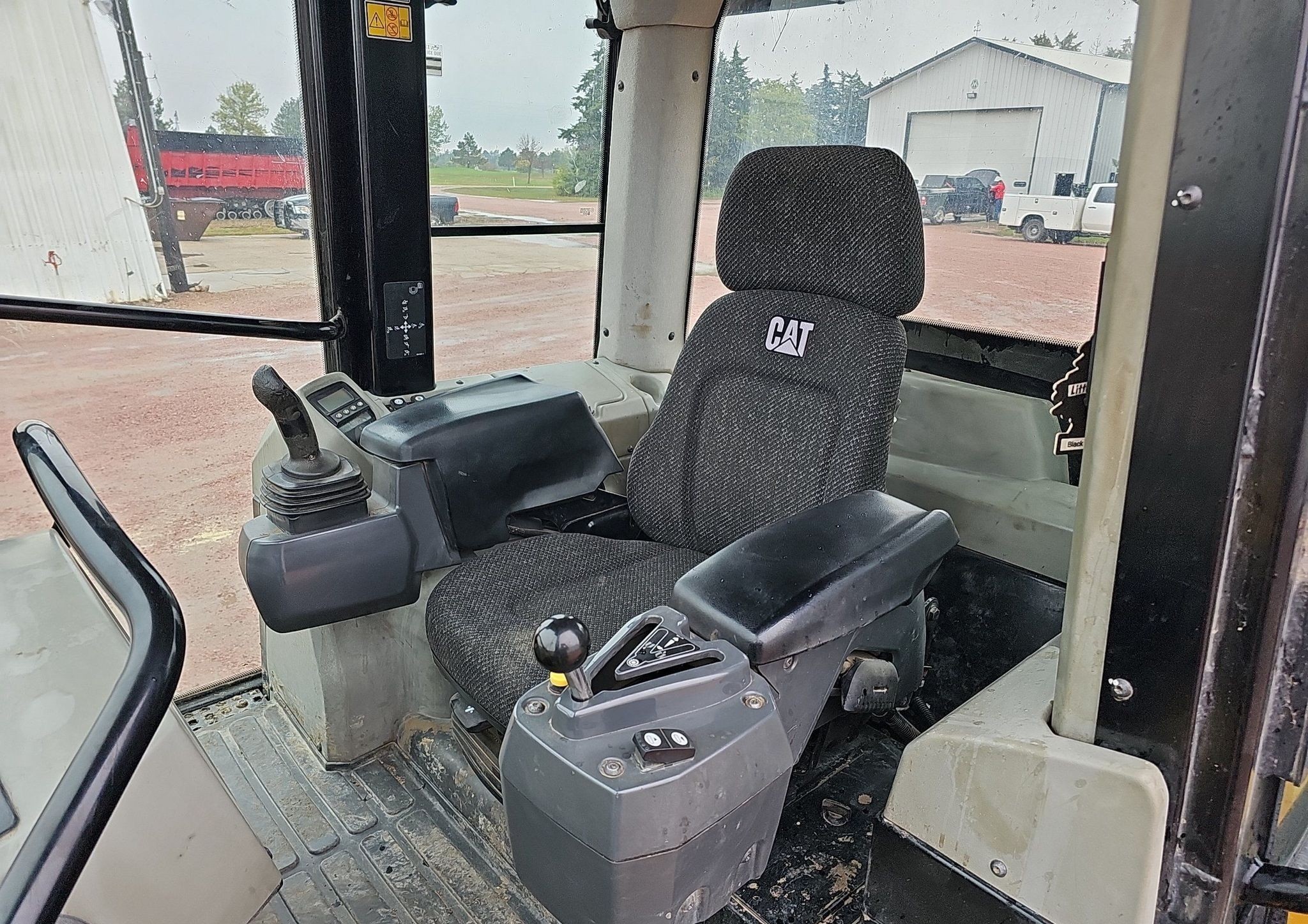 gallery 2015 Caterpillar 963D track loader