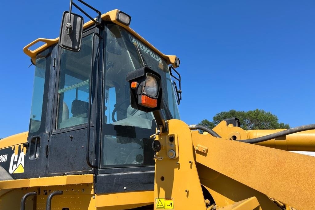 gallery 2008 Caterpillar 938H Wheel Loader