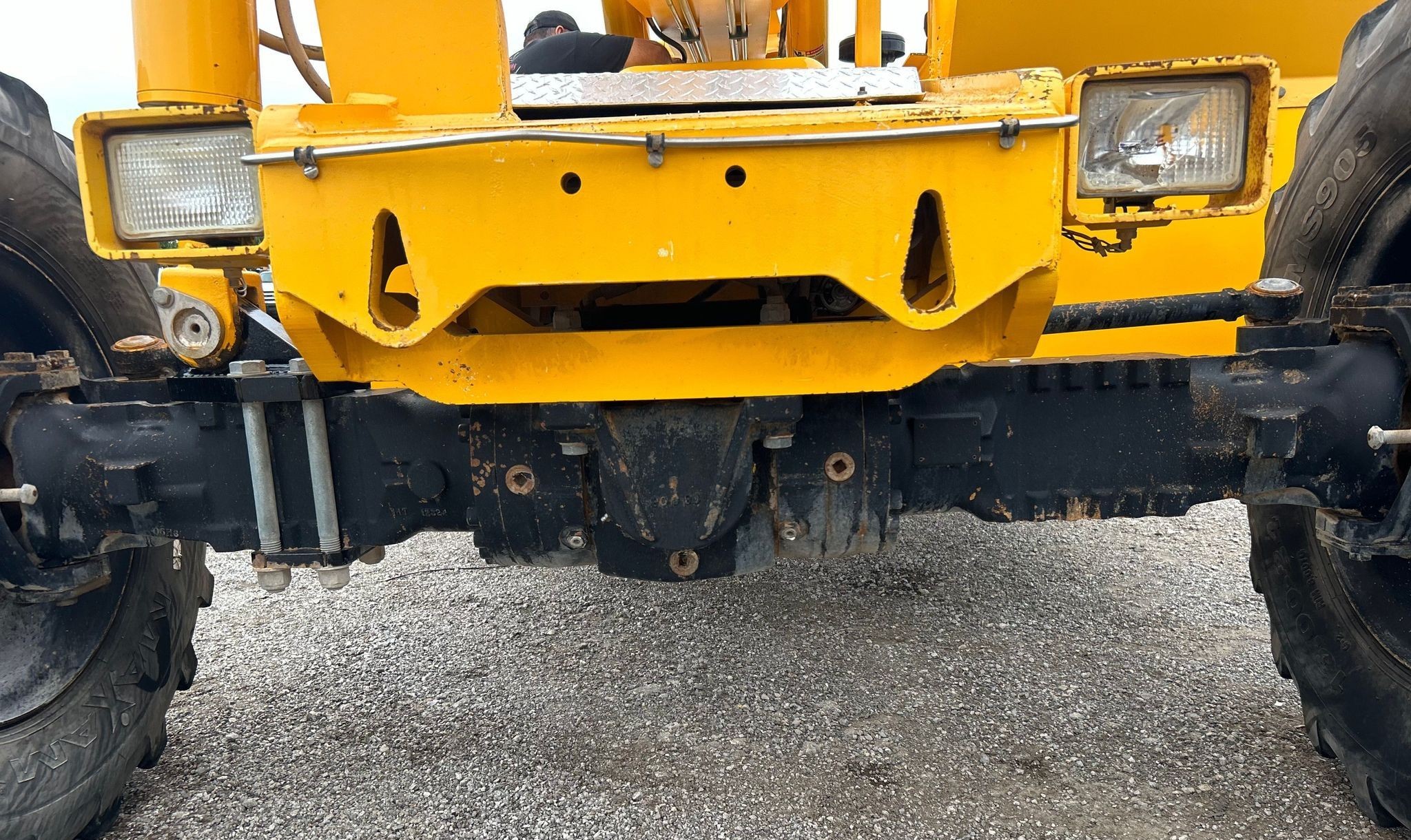 gallery 2010 Pettibone 944 telehandler