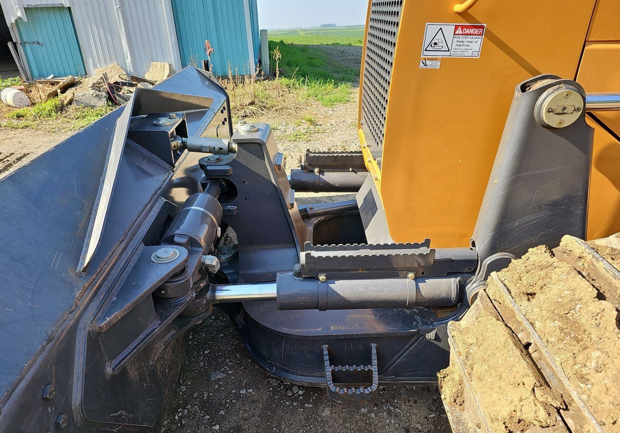 gallery 2017 Case 1150M WT dozer