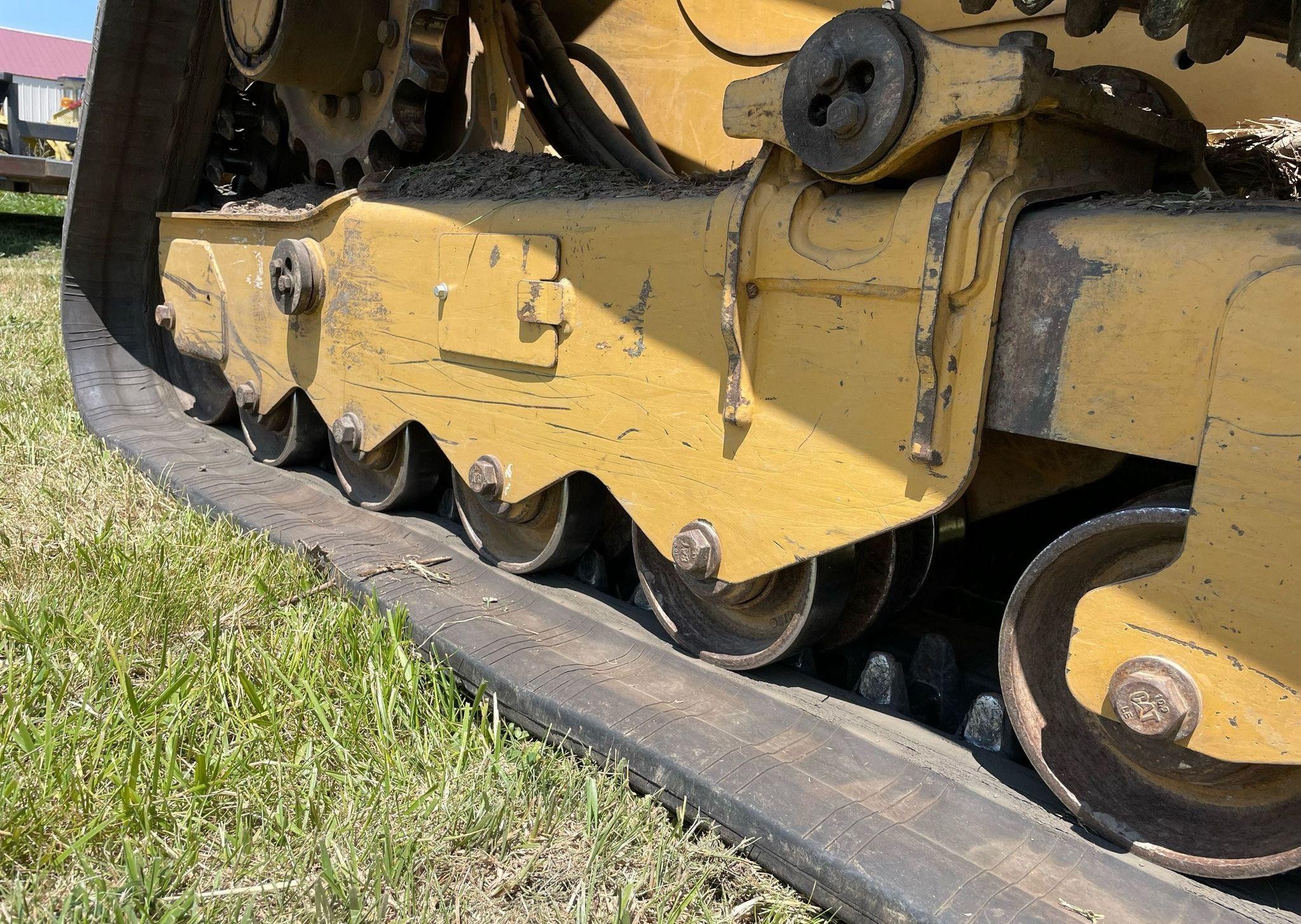 gallery 2017 Caterpillar 299D2XHP Skid Steer