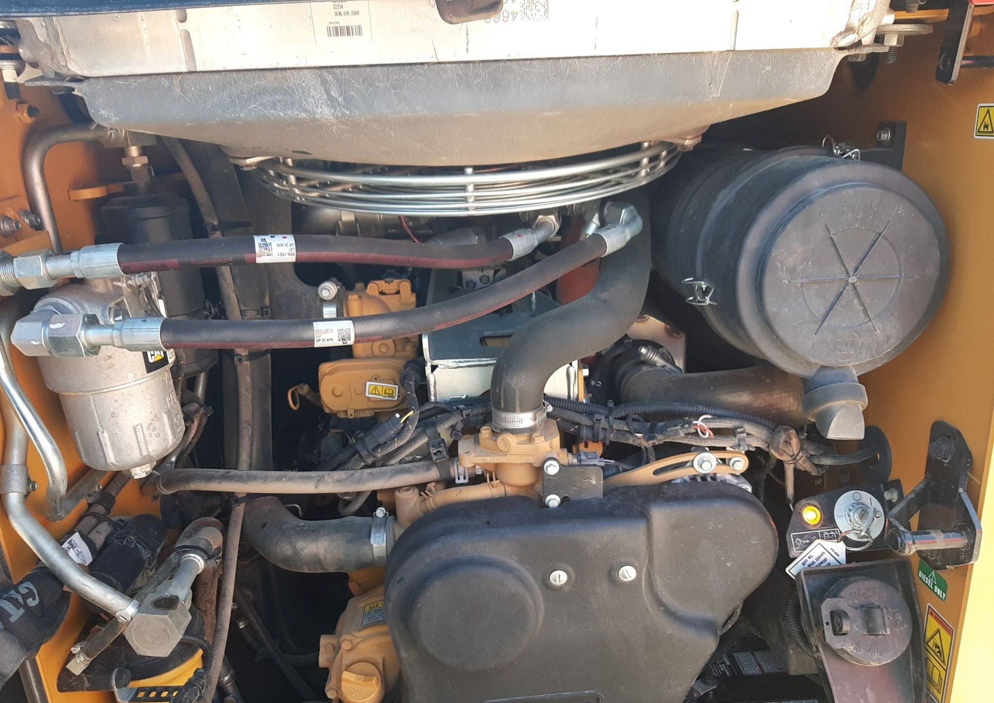 gallery 2023 Caterpillar 299D3 Skid Steer