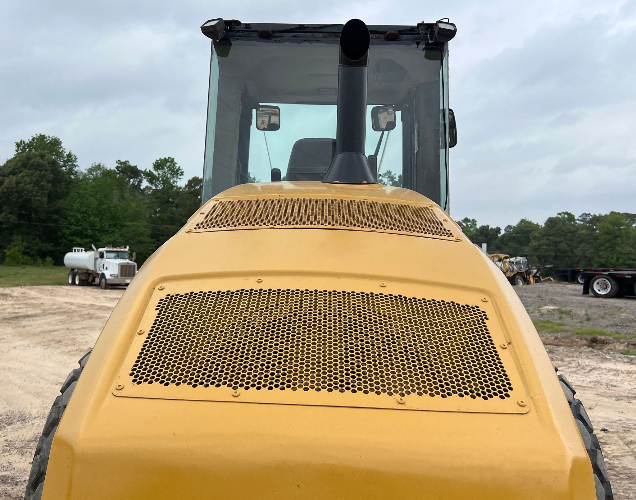 gallery 2008 Caterpillar CS56 single drum vibratory roller