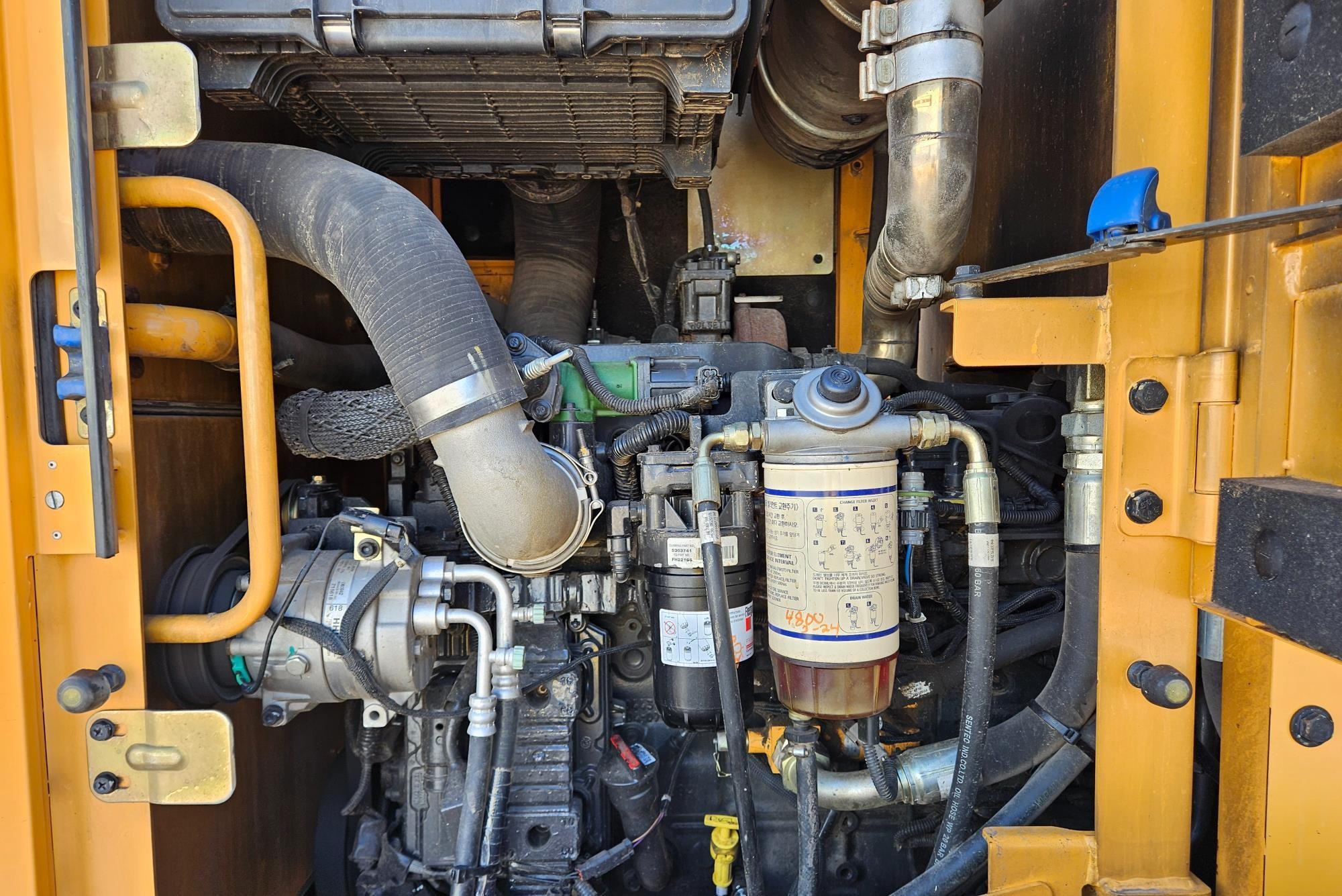 gallery 2015 Hyundai HL740XTD-9A Wheel Loader
