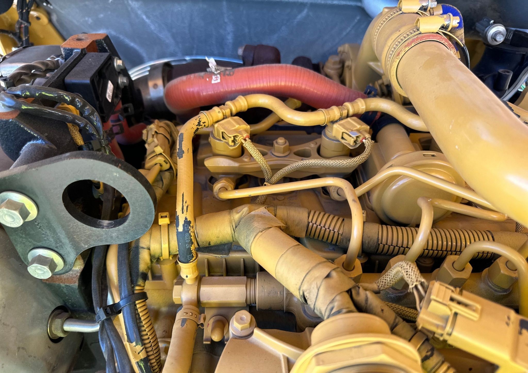 gallery 2023 Caterpillar 908 wheel loader