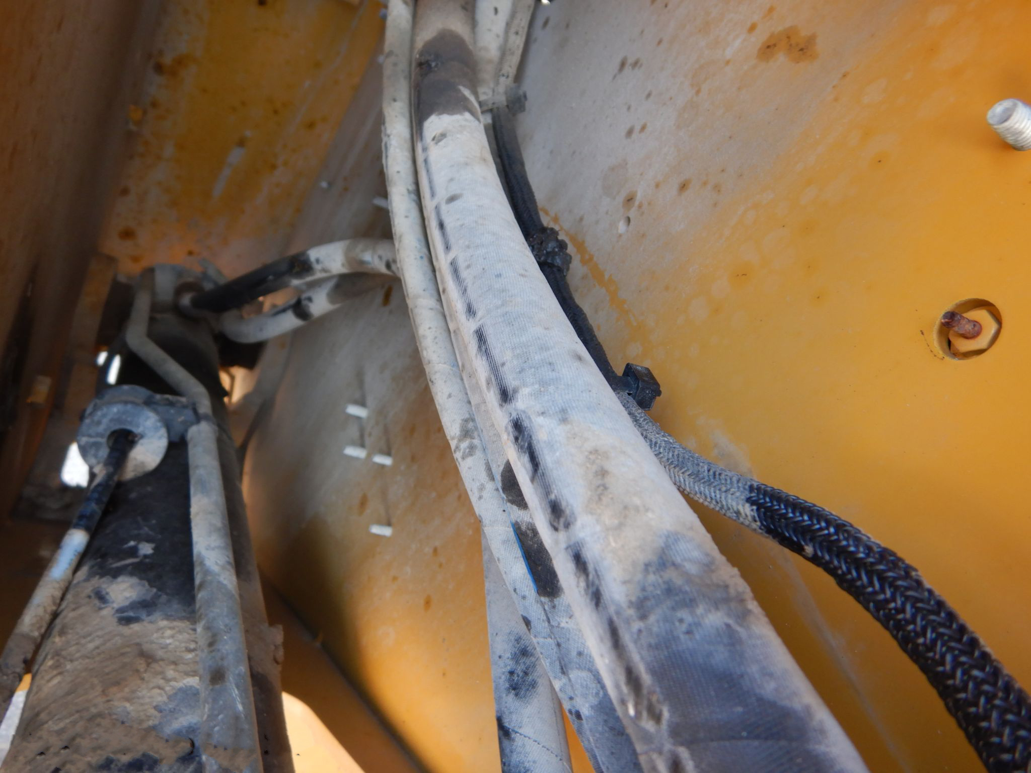 gallery 2018 Caterpillar 299D2 skid steer
