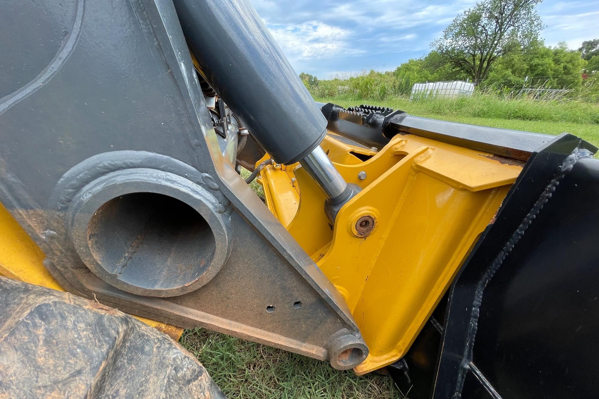 gallery 2021 John Deere 333G Compact Track Loader