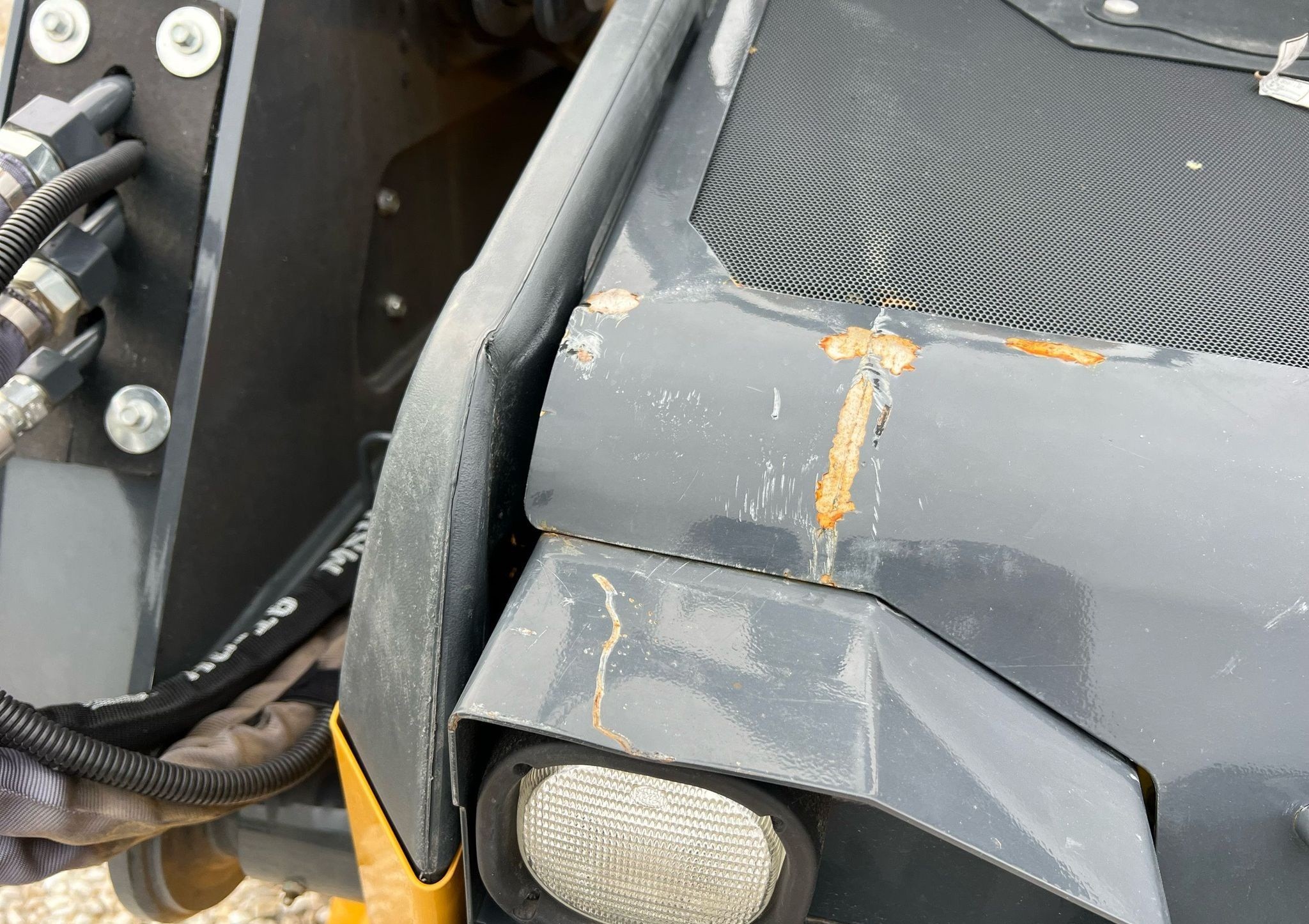 gallery 2022 John Deere 325G tracked skid steer loader