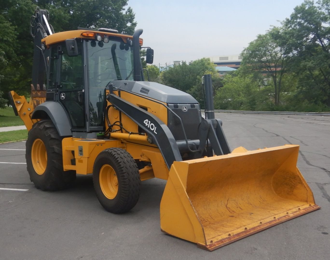 gallery 2015 John Deere 410L backhoe