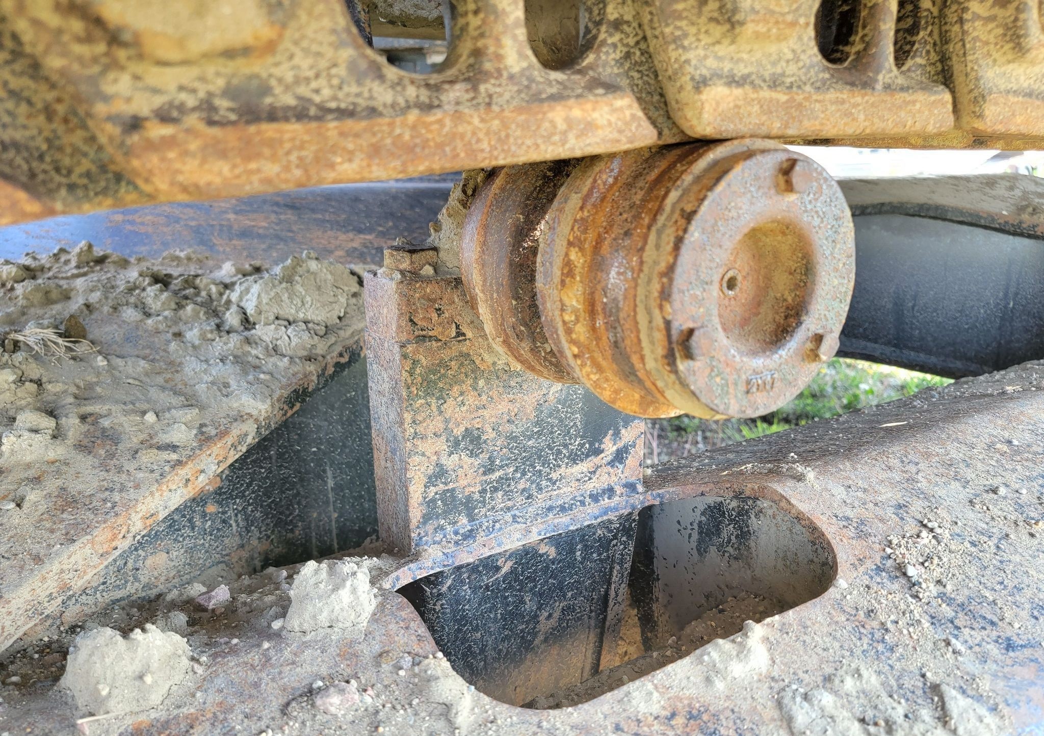 gallery 2013 Link-Belt 250X3 LF long reach excavator