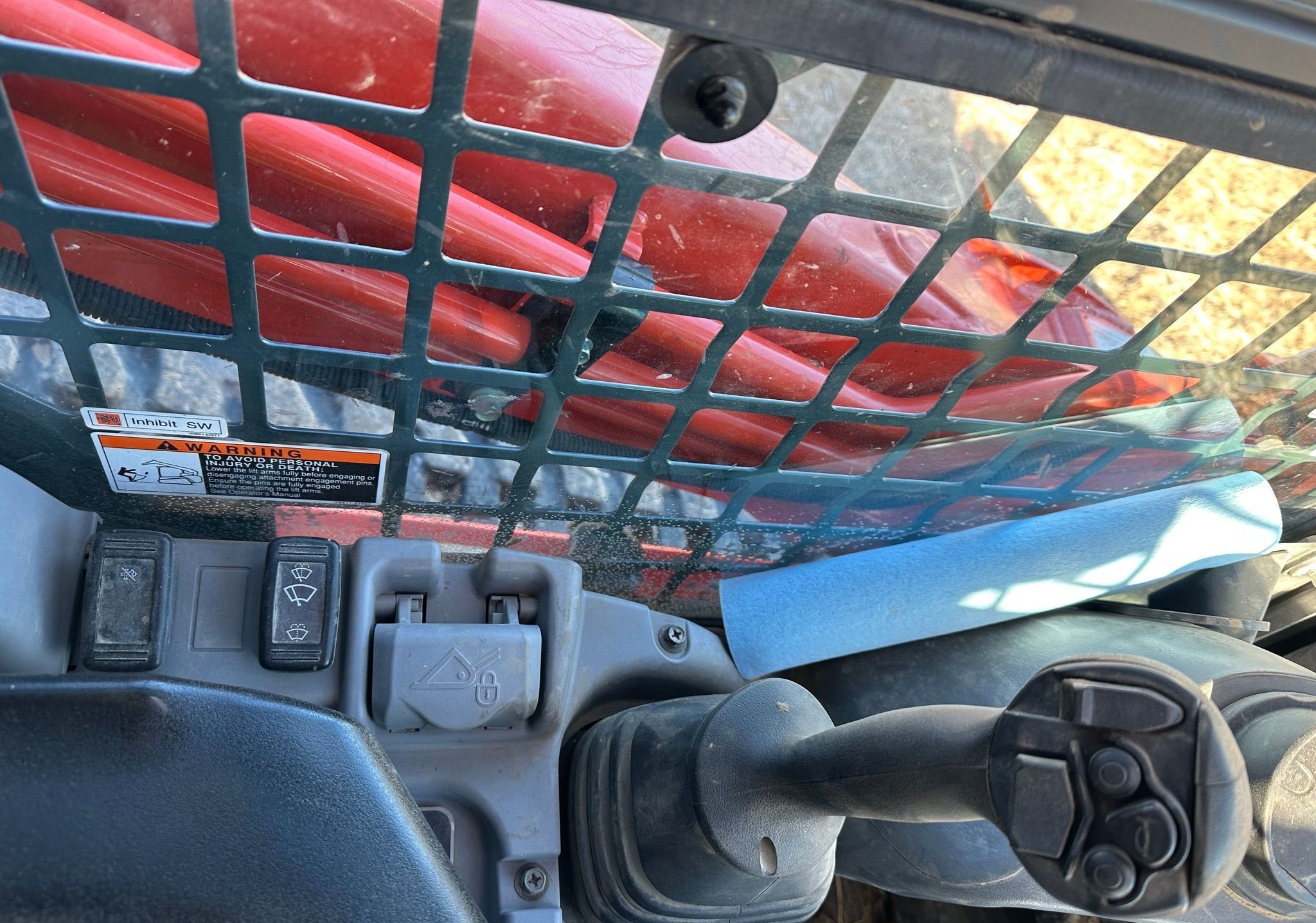 gallery 2019 Kubota SVL95-2S tracked skid steer loader