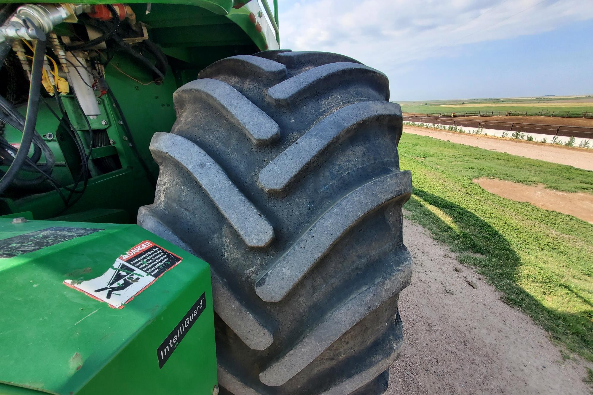 gallery 2015 John Deere 7980 Self-Propelled Forage Harvester