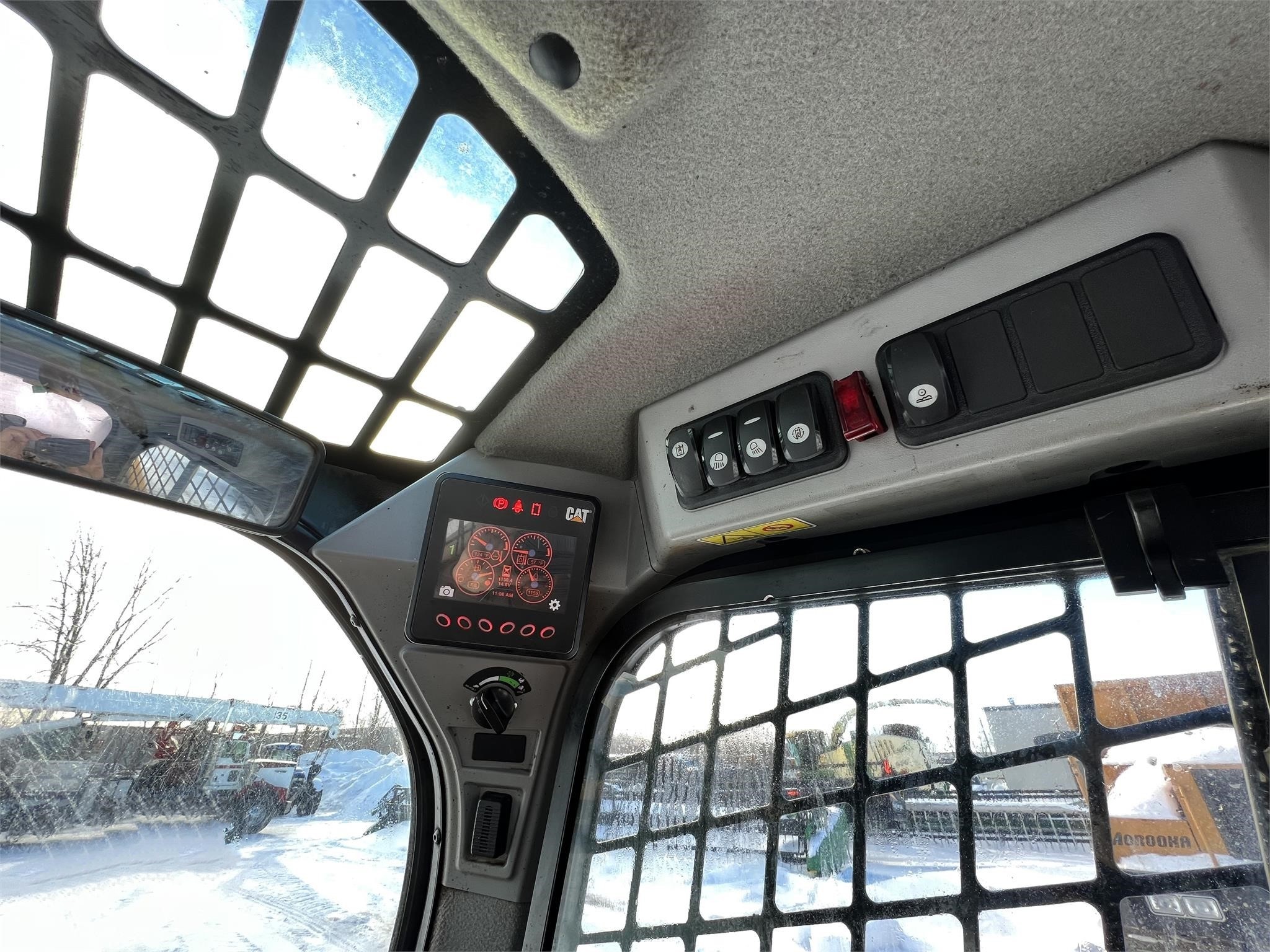 gallery 2019 Caterpillar 289D Skid Steer