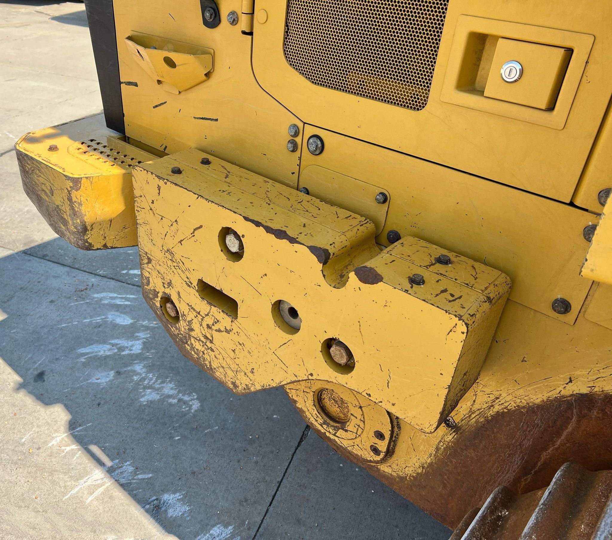 gallery 2016 Caterpillar 963K track loader