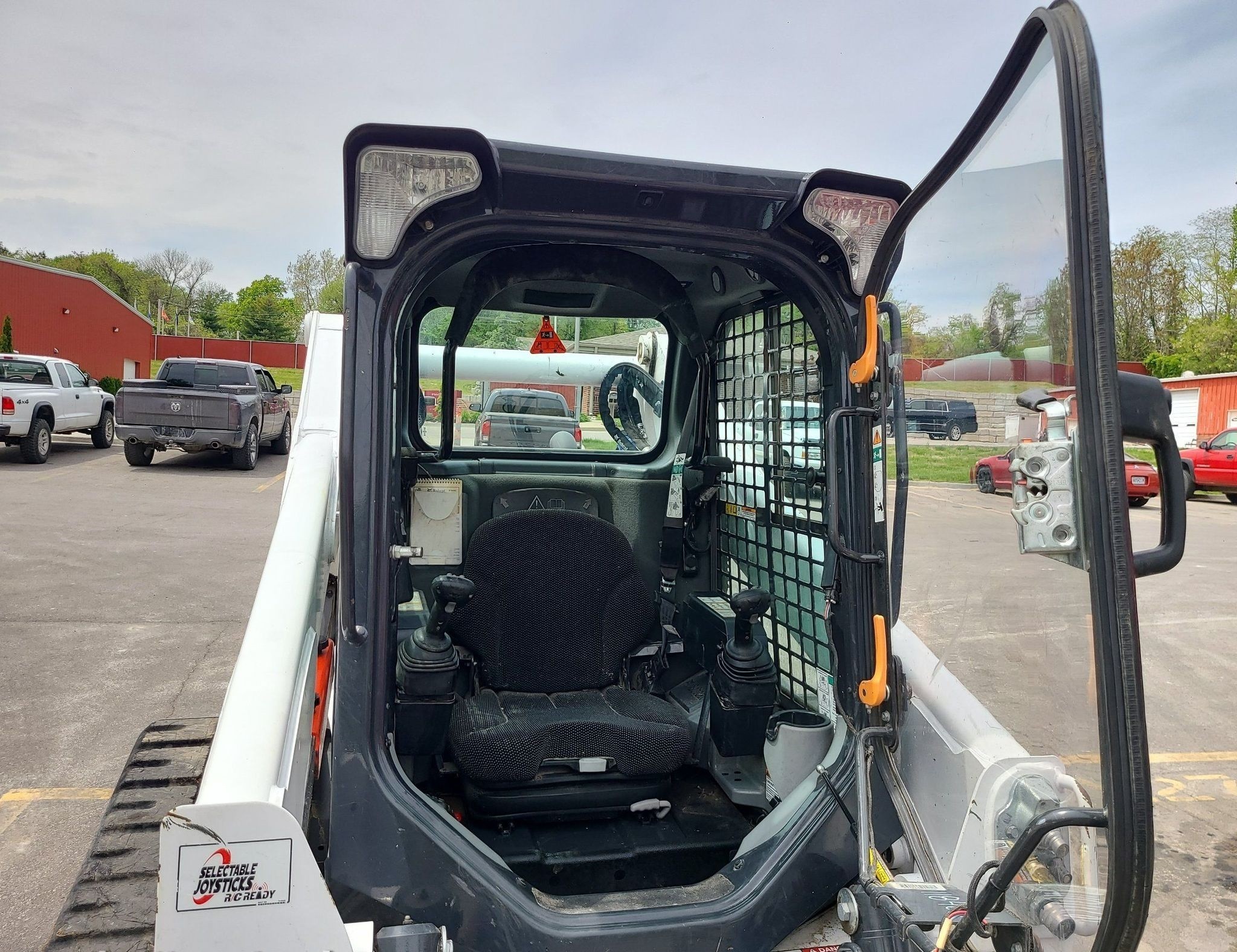 gallery 2020 Bobcat T770 Skid Steer