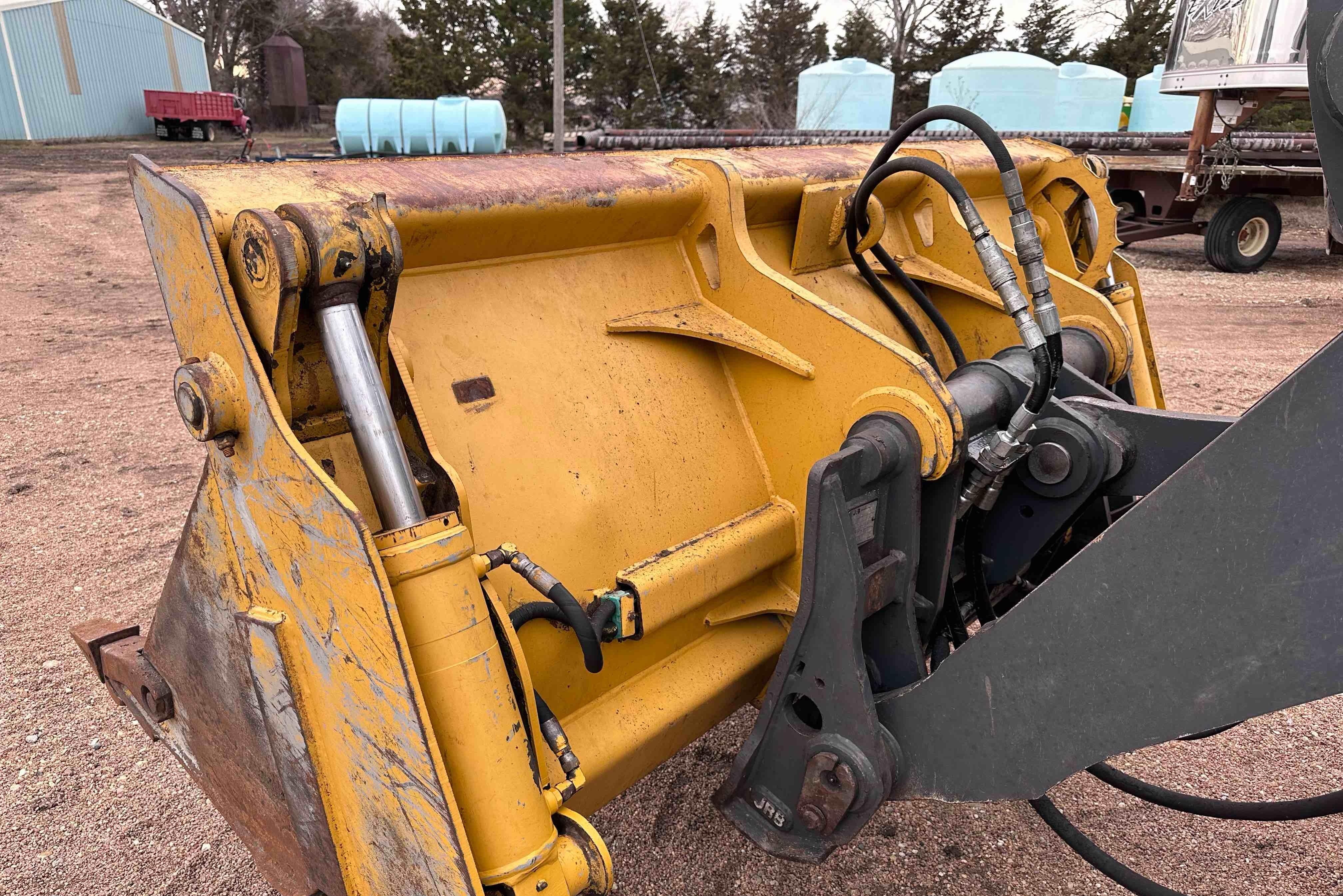 gallery 2004 John Deere 624J Wheel Loader W4-IN-1 Bucket