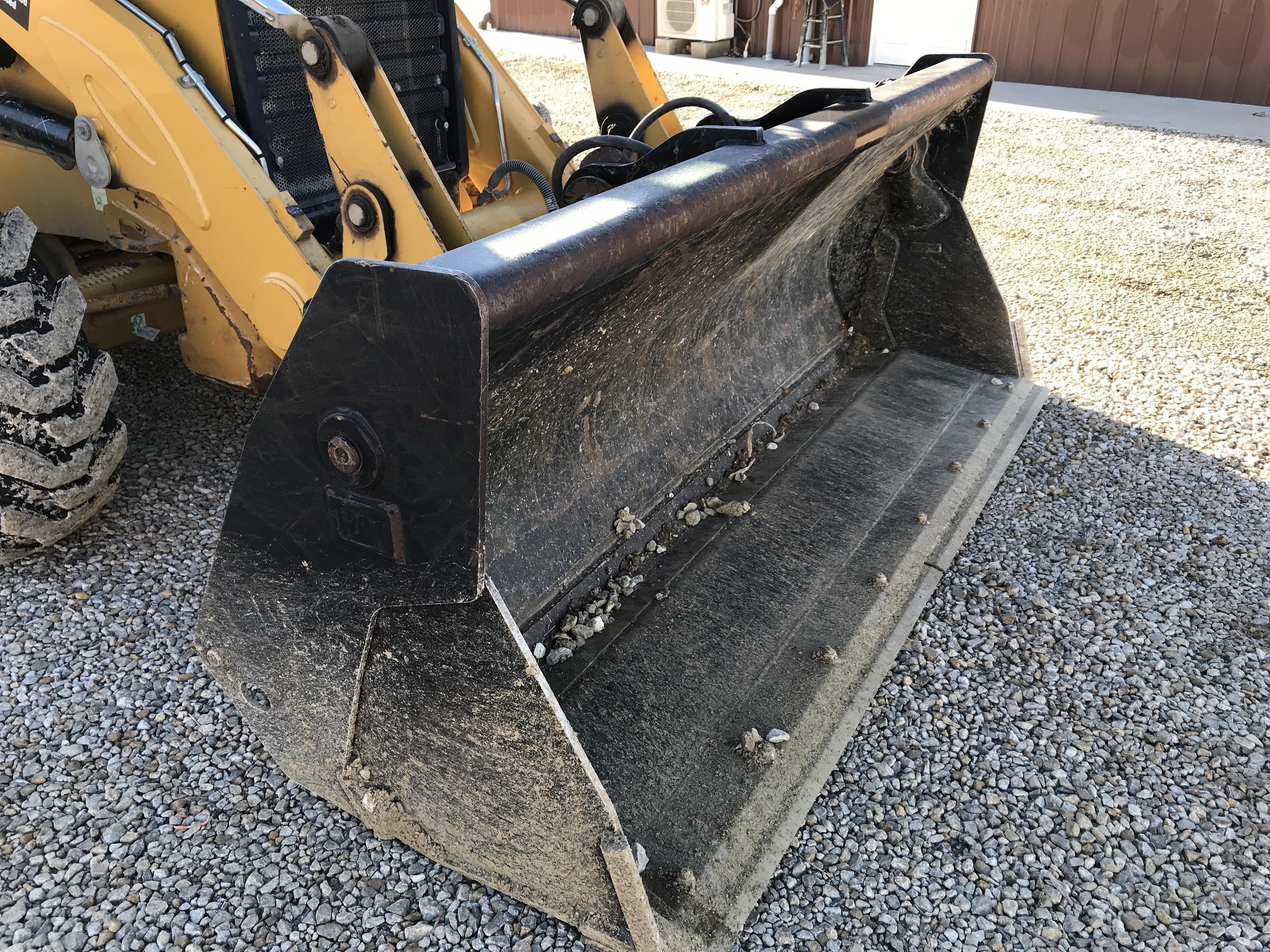 gallery 2013 Caterpillar 420F IT 4x4 Loader Backhoe