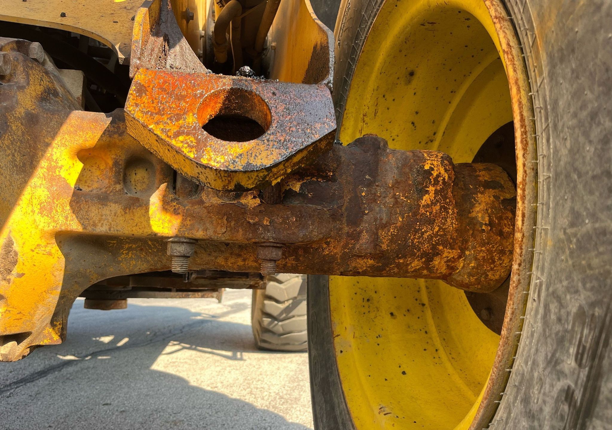 gallery 2005 John Deere 544J wheel loader
