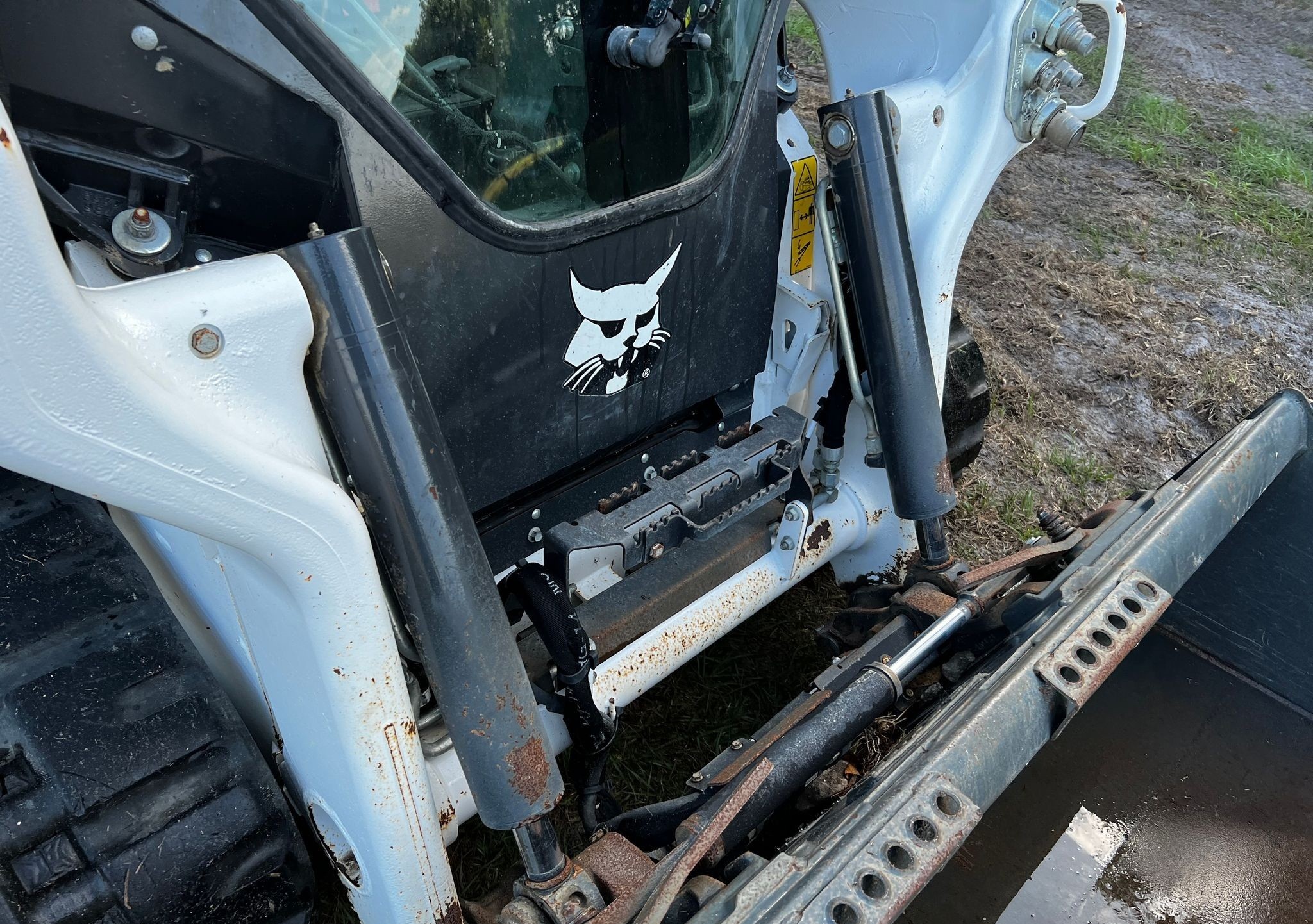 gallery 2022 Bobcat T66 tracked skid steer loader