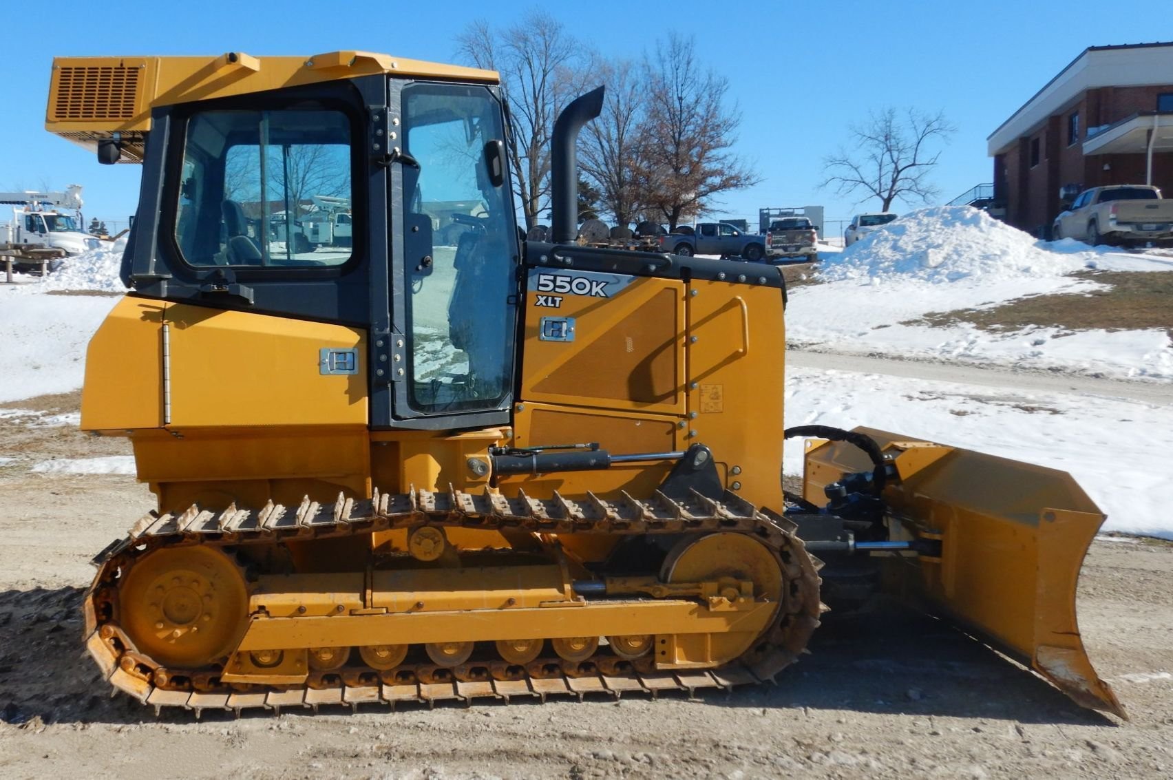 gallery 2015 John Deere 550K XLT dozer