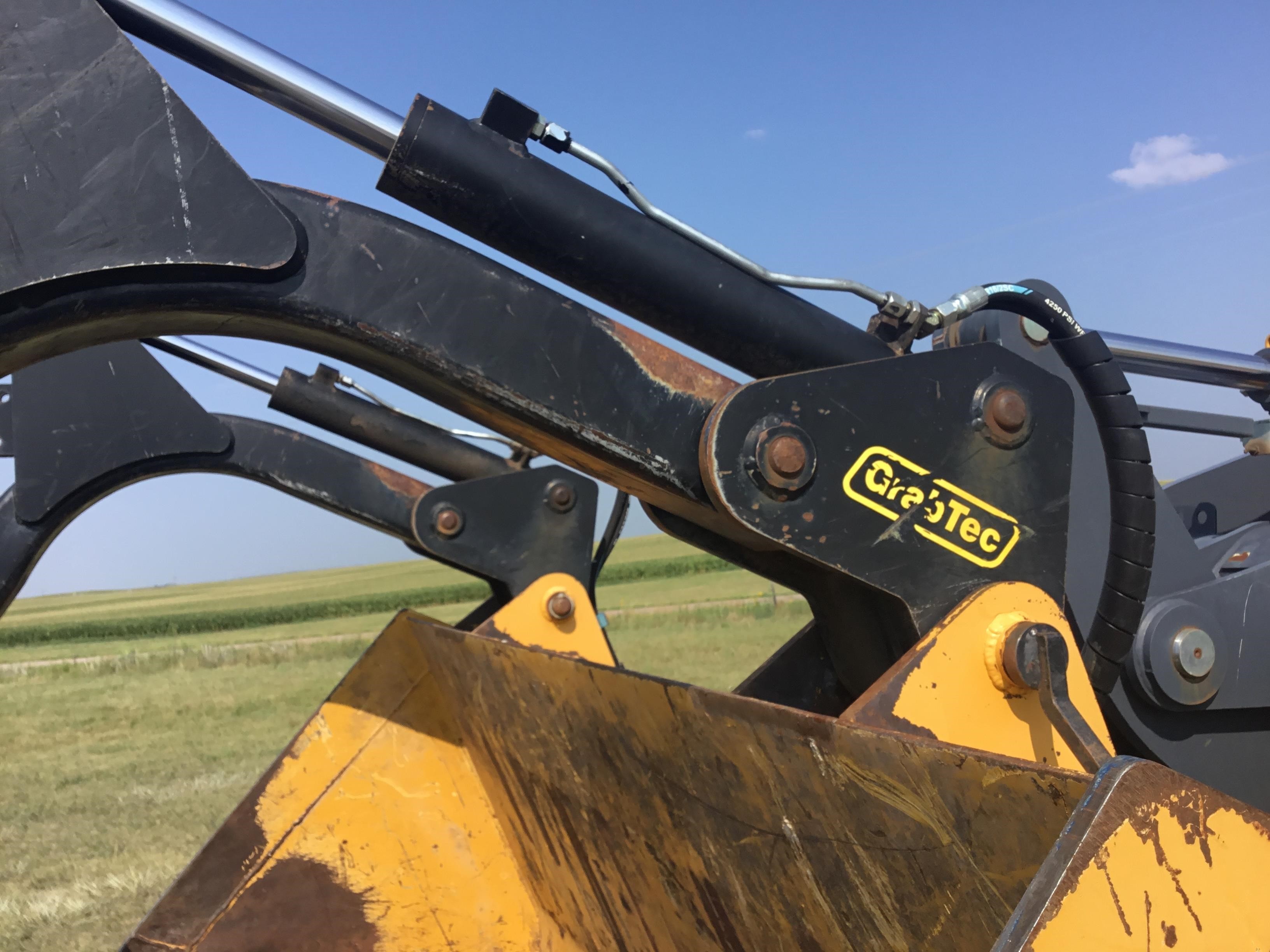 gallery 2010 John Deere 544K High Lift Wheel Loader WGrapple