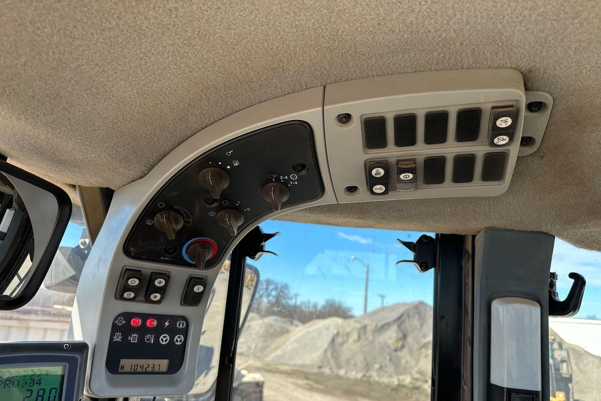 gallery 2010 Caterpillar 972H wheel loader