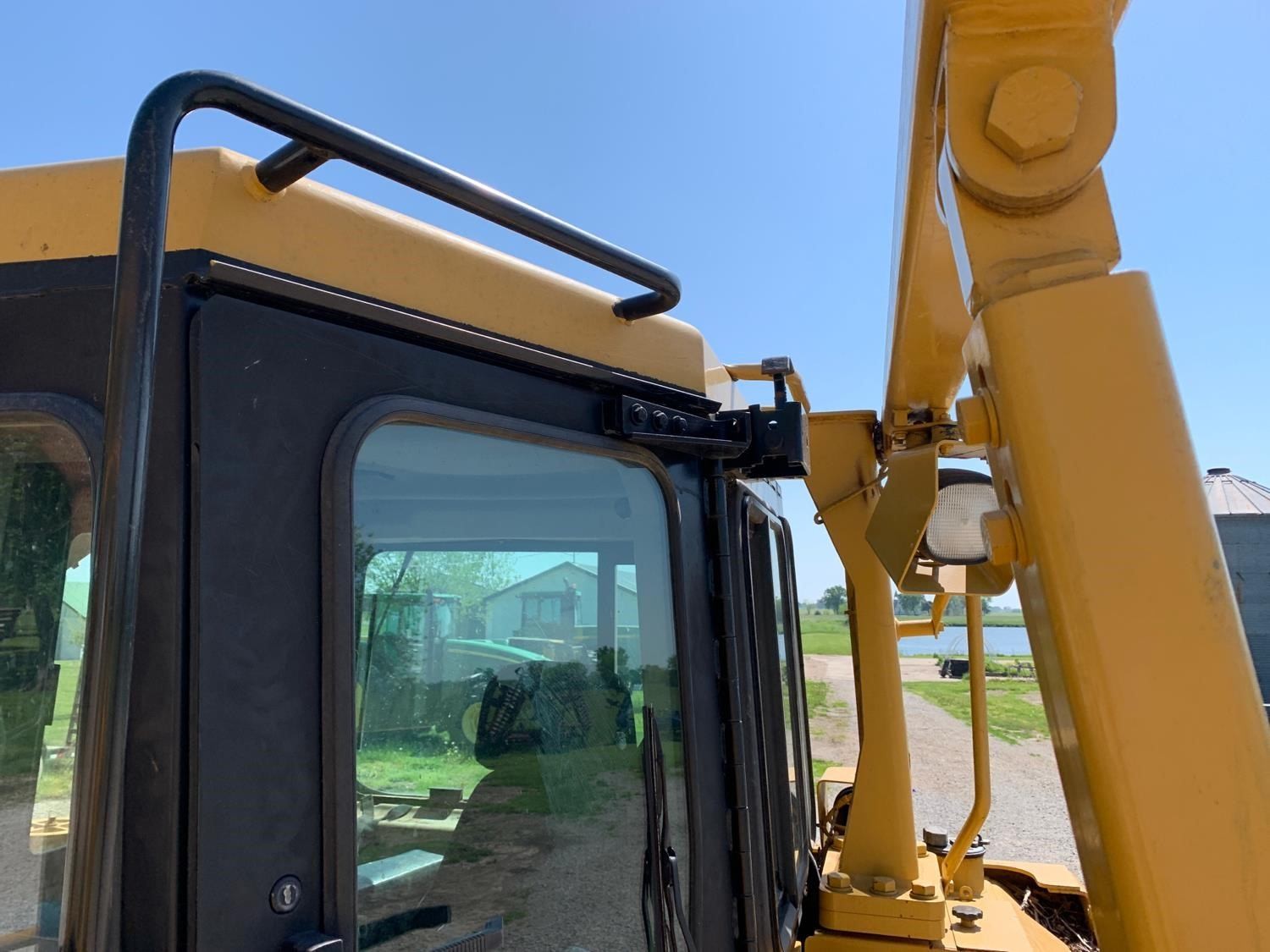 gallery 2005 Caterpillar D6R XL Ll Dozer WRipper