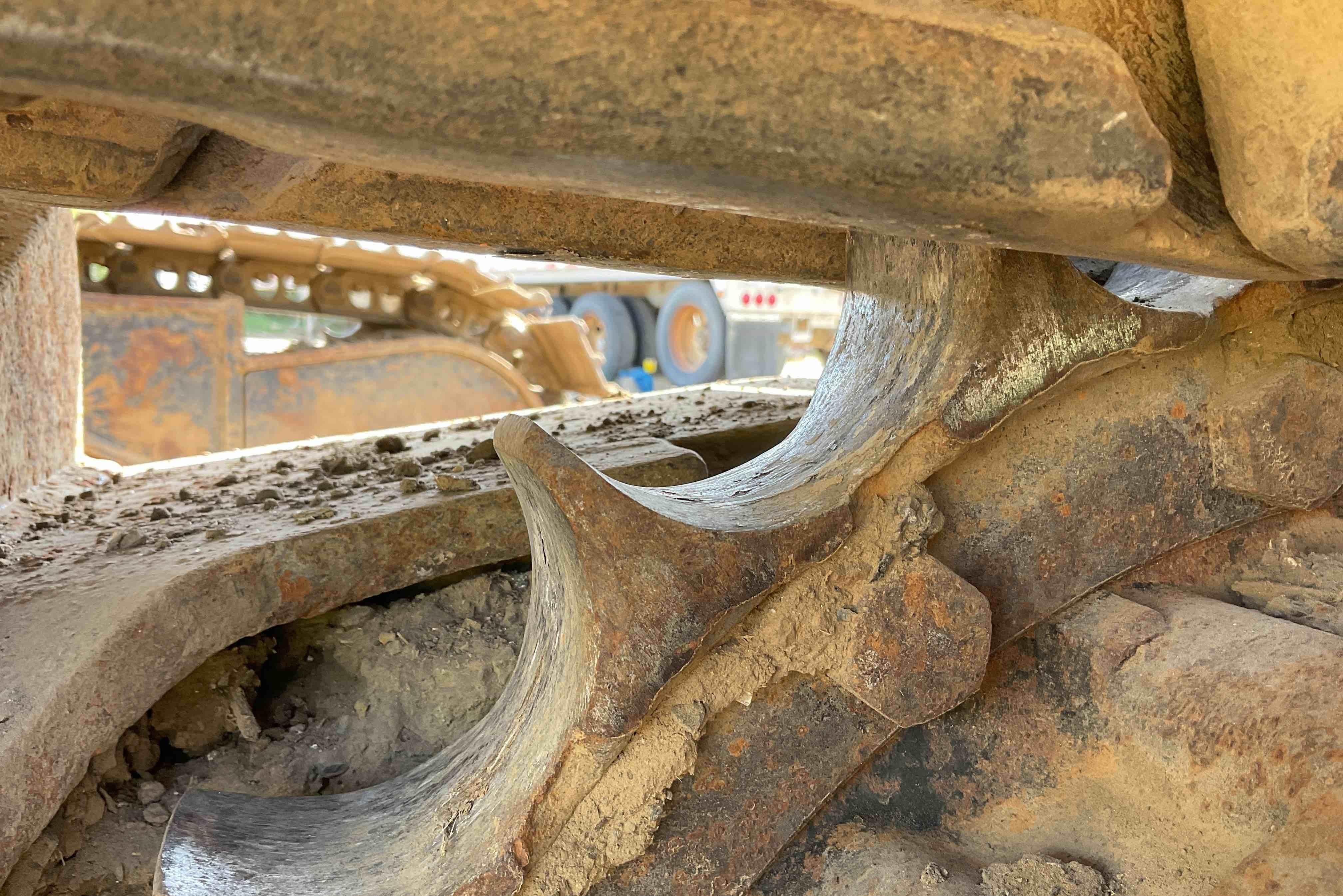 gallery 2004 Caterpillar 320CLU Excavator