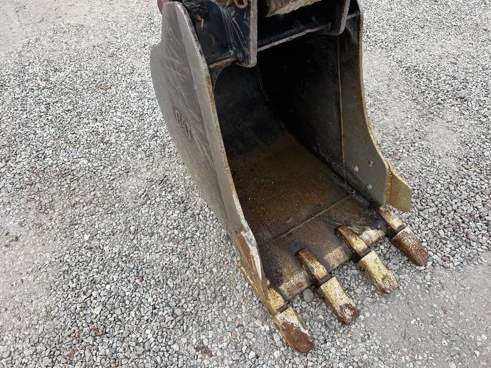 gallery 2018 Caterpillar 305.5E2 Mini Excavator