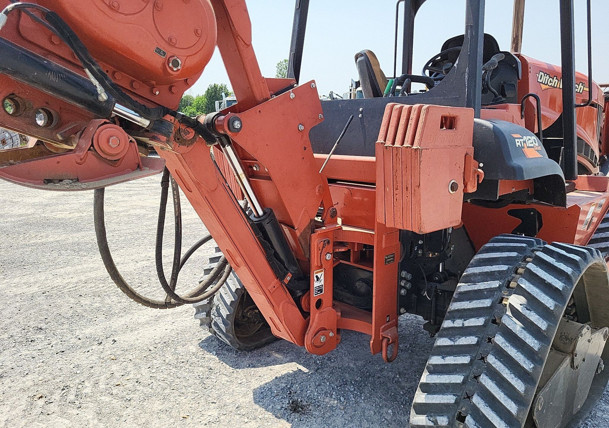 gallery 2012 Ditch Witch RT120 Quad vibratory cable plow