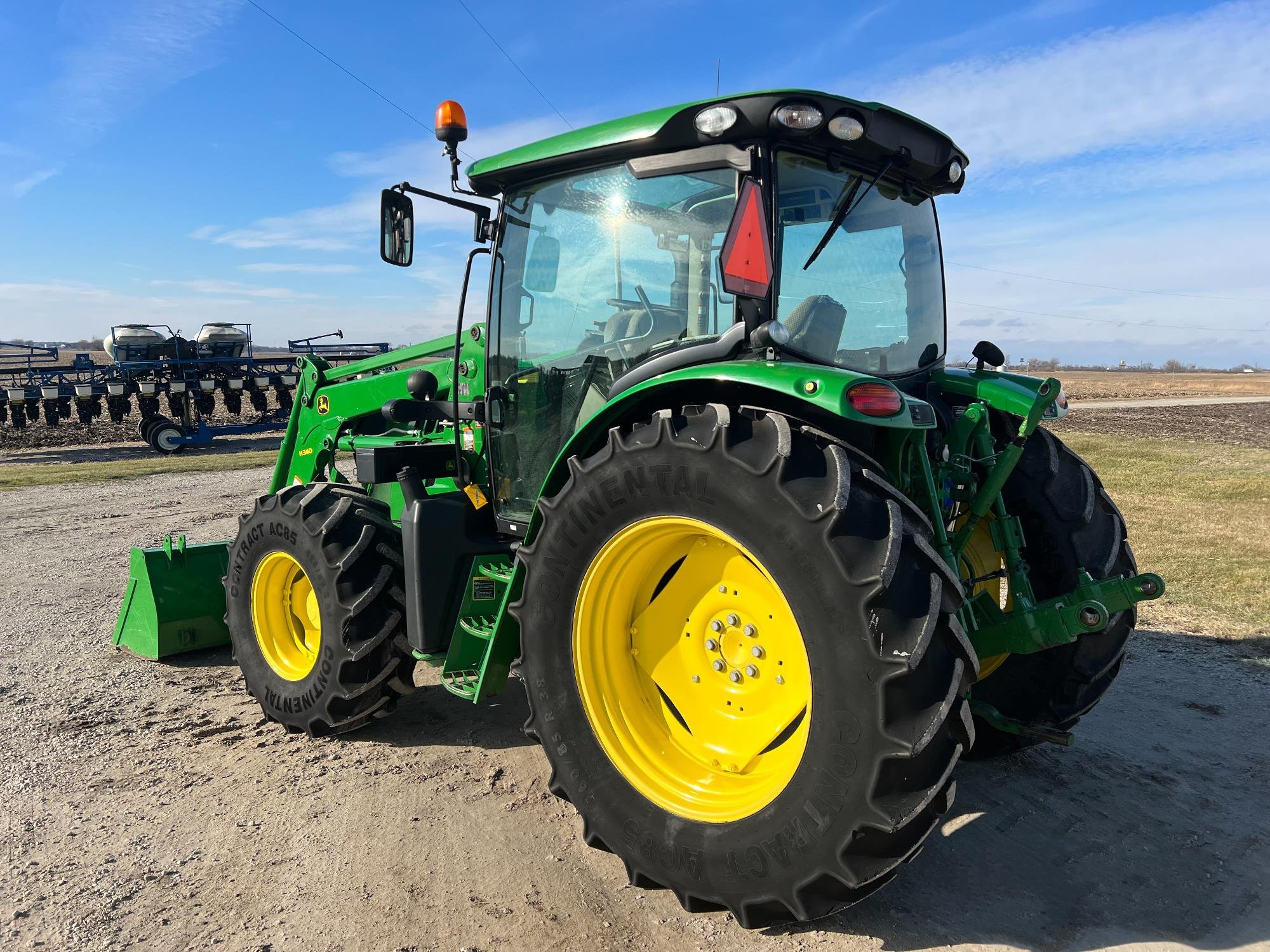 gallery 2013 John Deere 6125R MFWD Tractor Loader