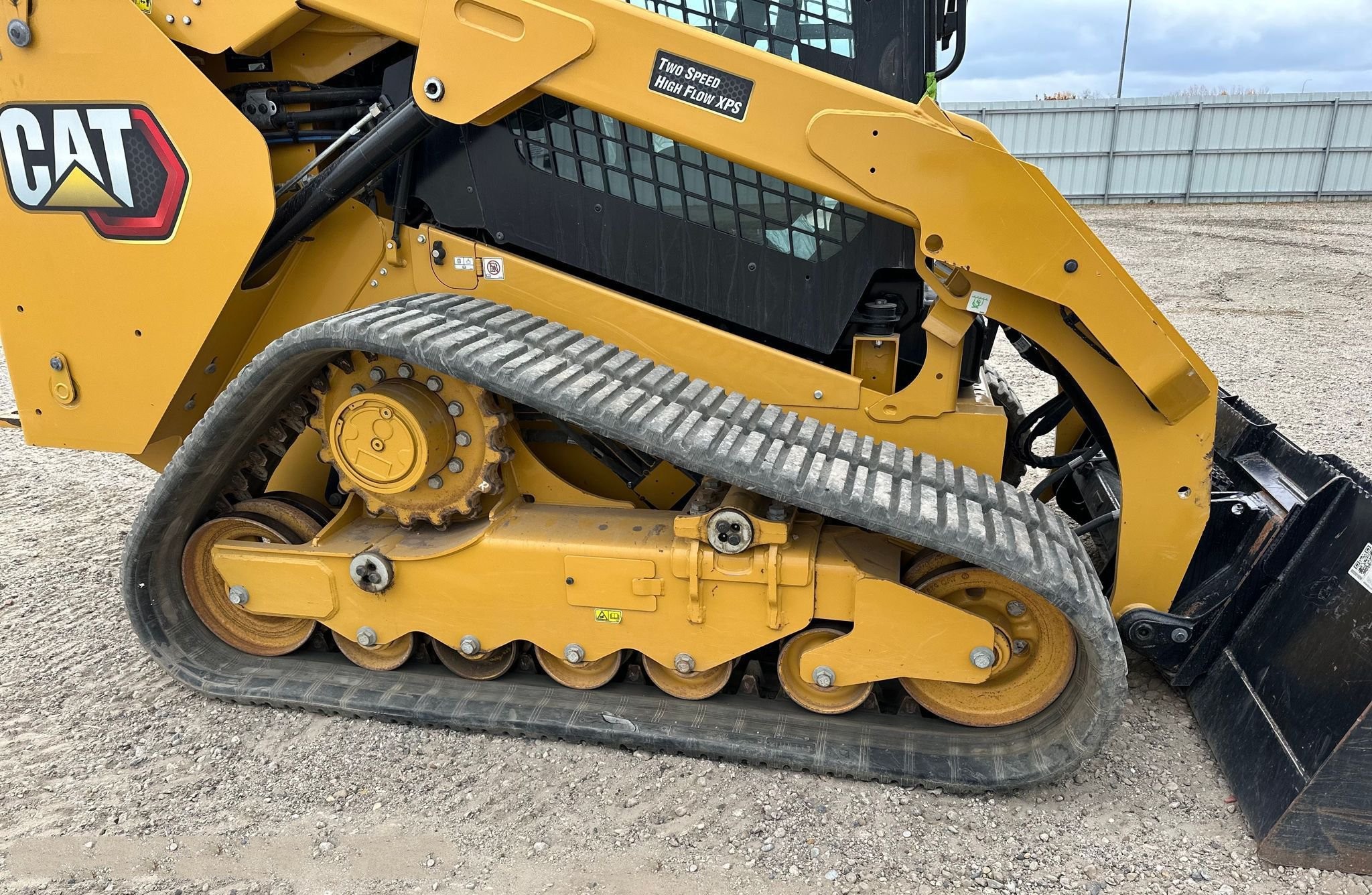 gallery 2022 Caterpillar 289D3 tracked skid steer loader