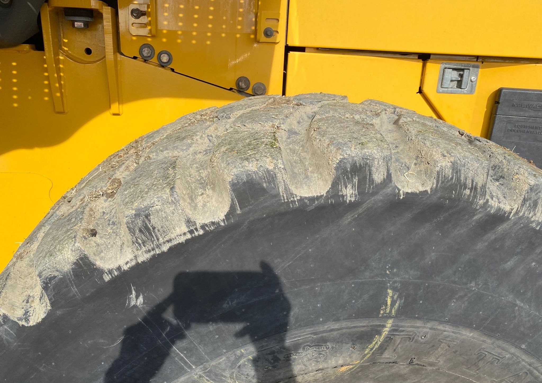 gallery 2011 John Deere 844K wheel loader
