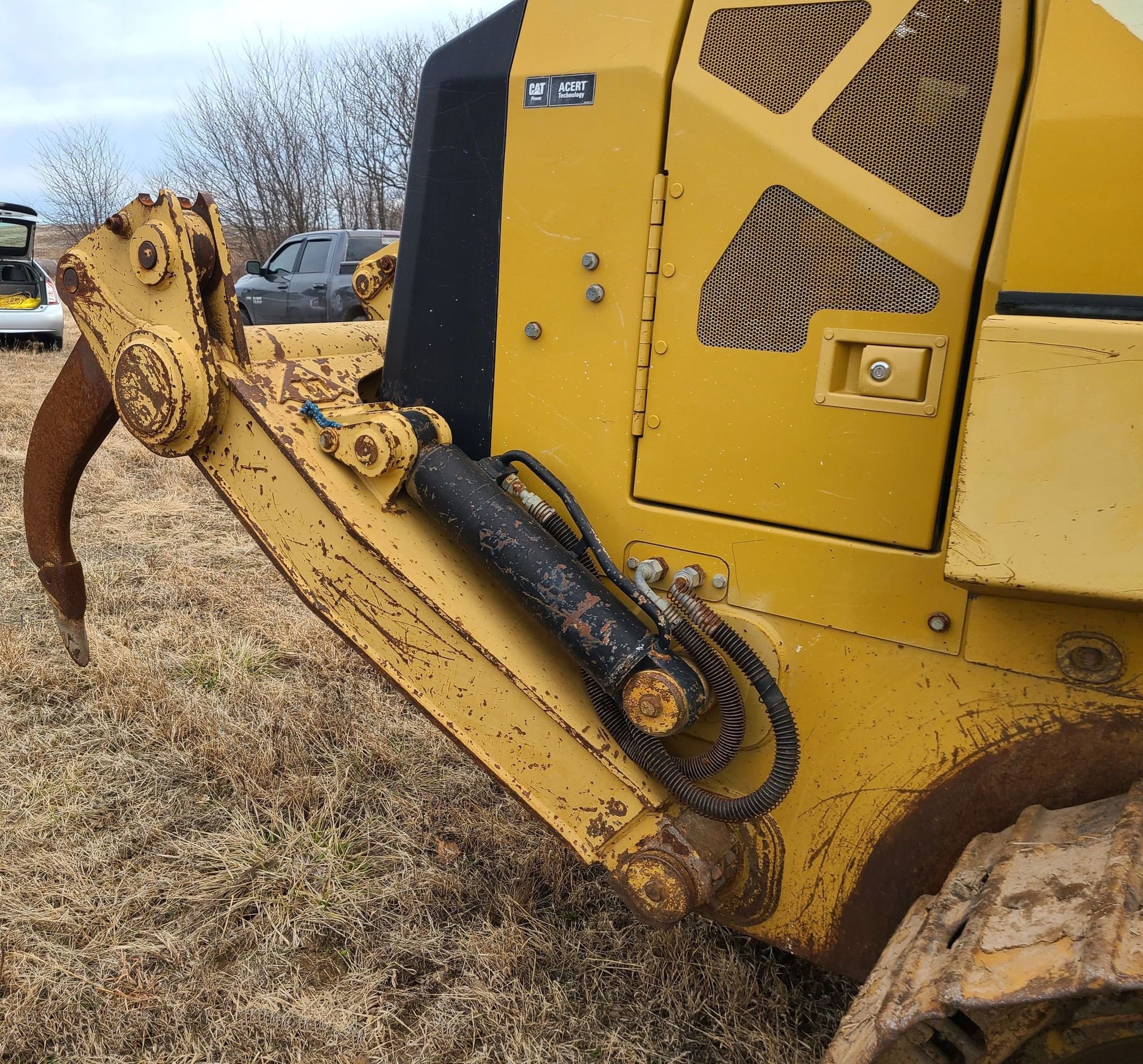 gallery 2010 Caterpillar 963D track loader