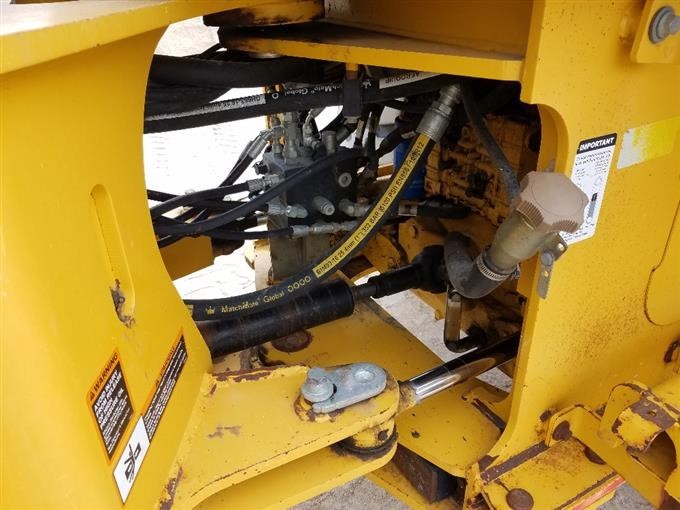 gallery 2013 John Deere 544K High Lift Wheel Loader