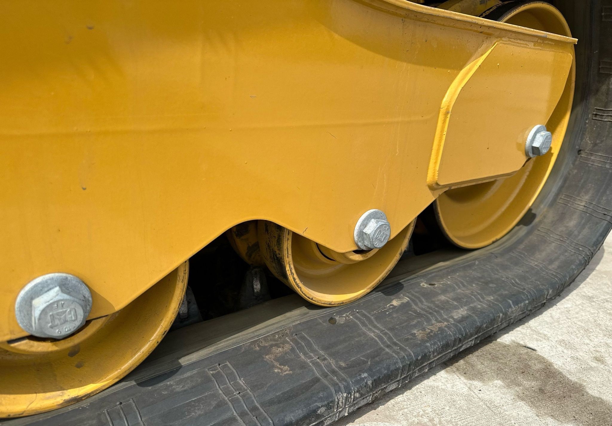 gallery 2022 Caterpillar 259D3 tracked skid steer loader