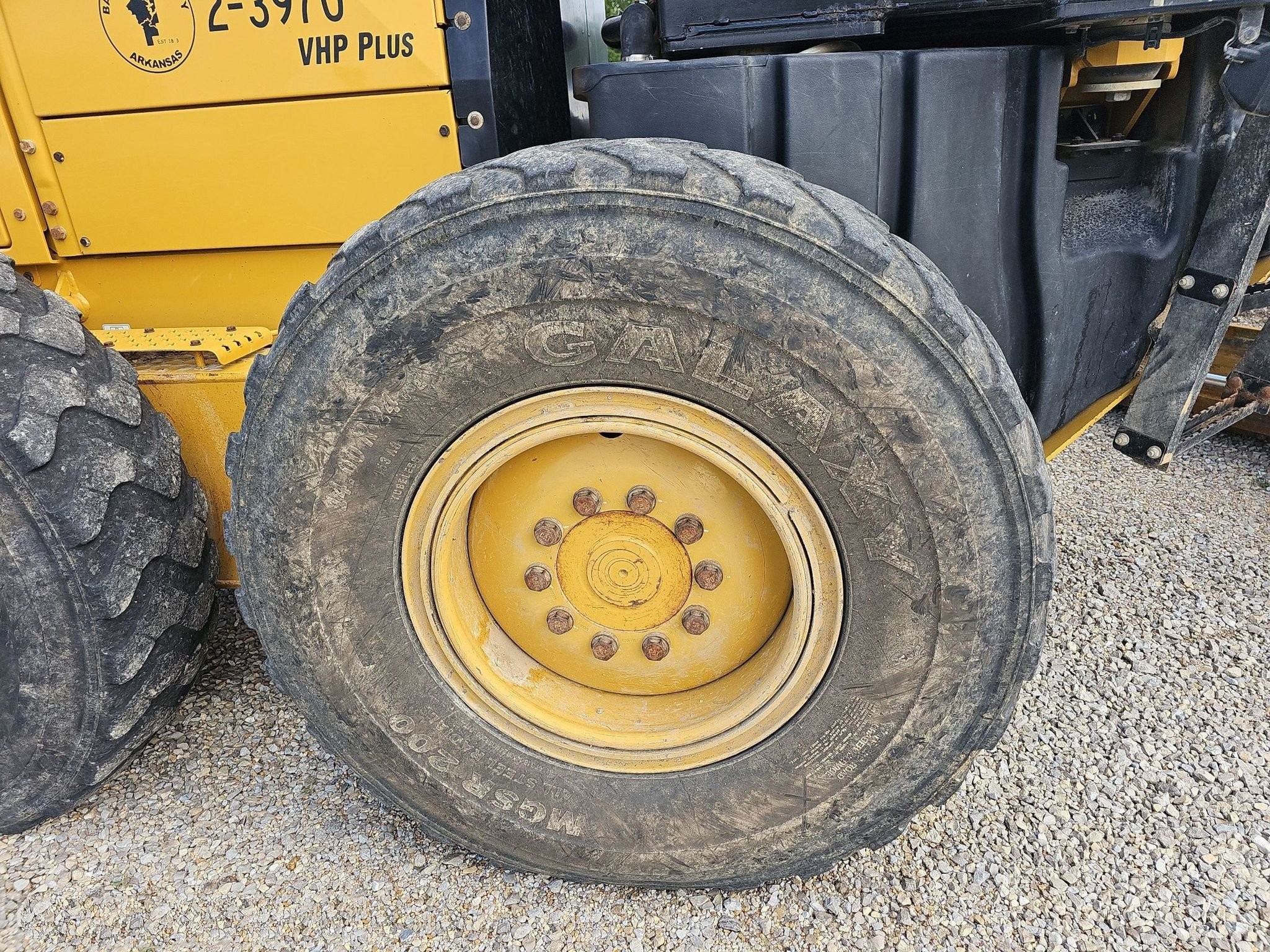 gallery 2013 Caterpillar 12M2 VHP Plus motor grader