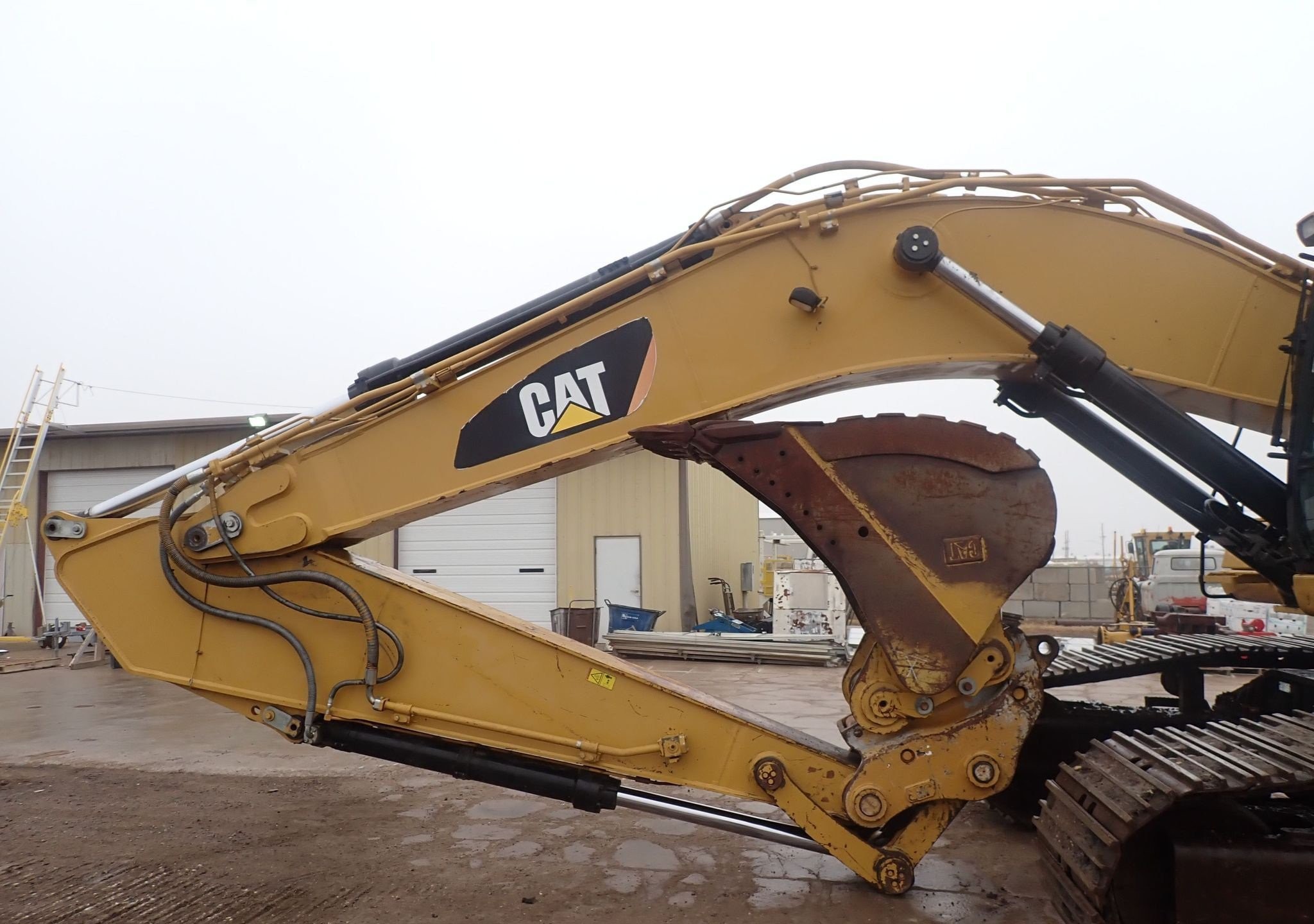 gallery 2011 Caterpillar 345D L excavator