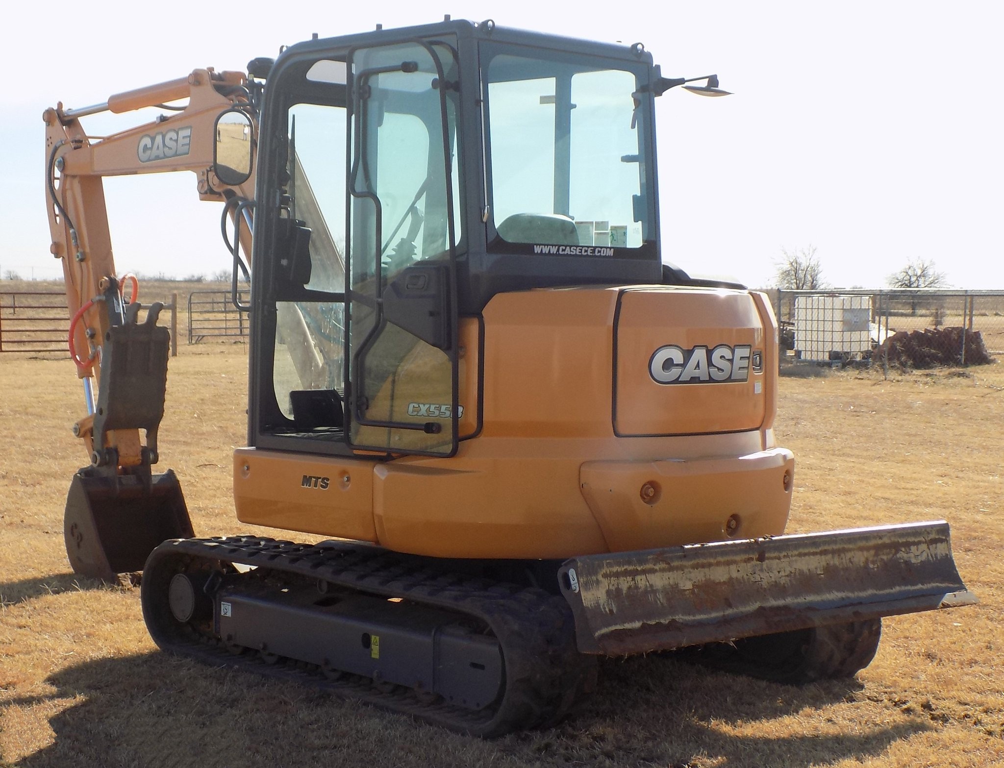 gallery 2016 Case CX55B mini excavator
