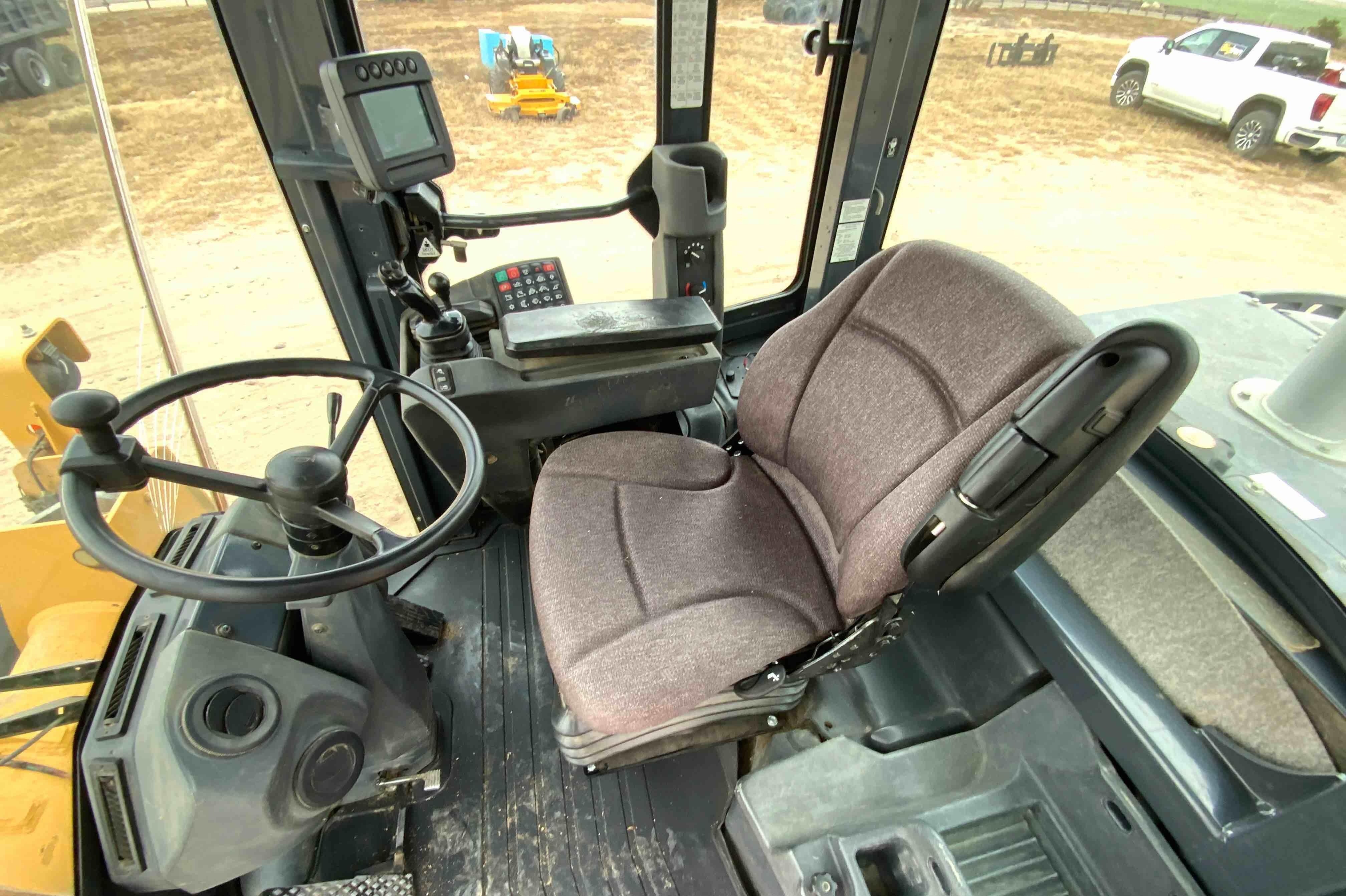gallery John Deere 444K High Lift Wheel Loader