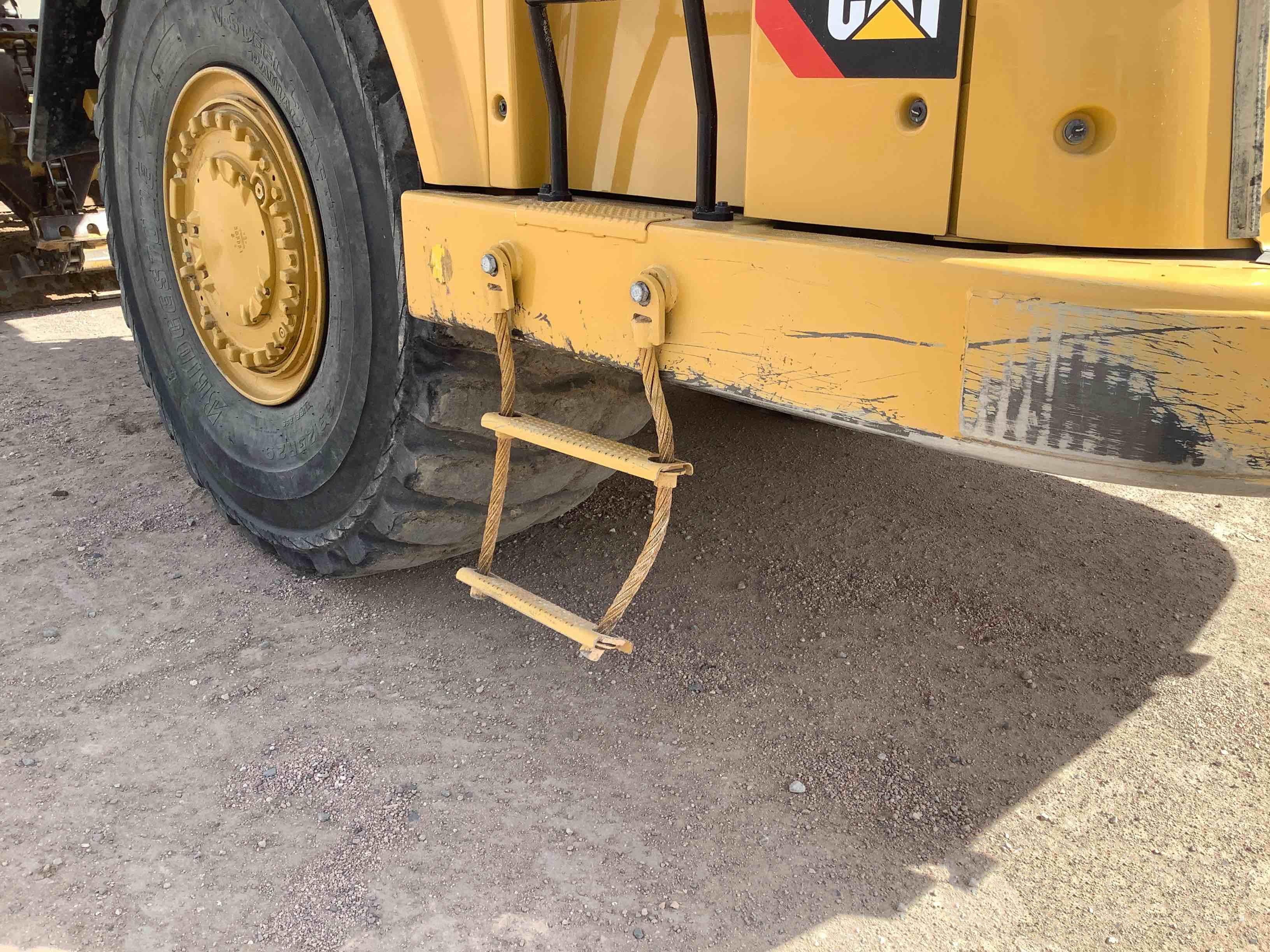 gallery 2017 Caterpillar 623K Self Propelled Elevating Scraper
