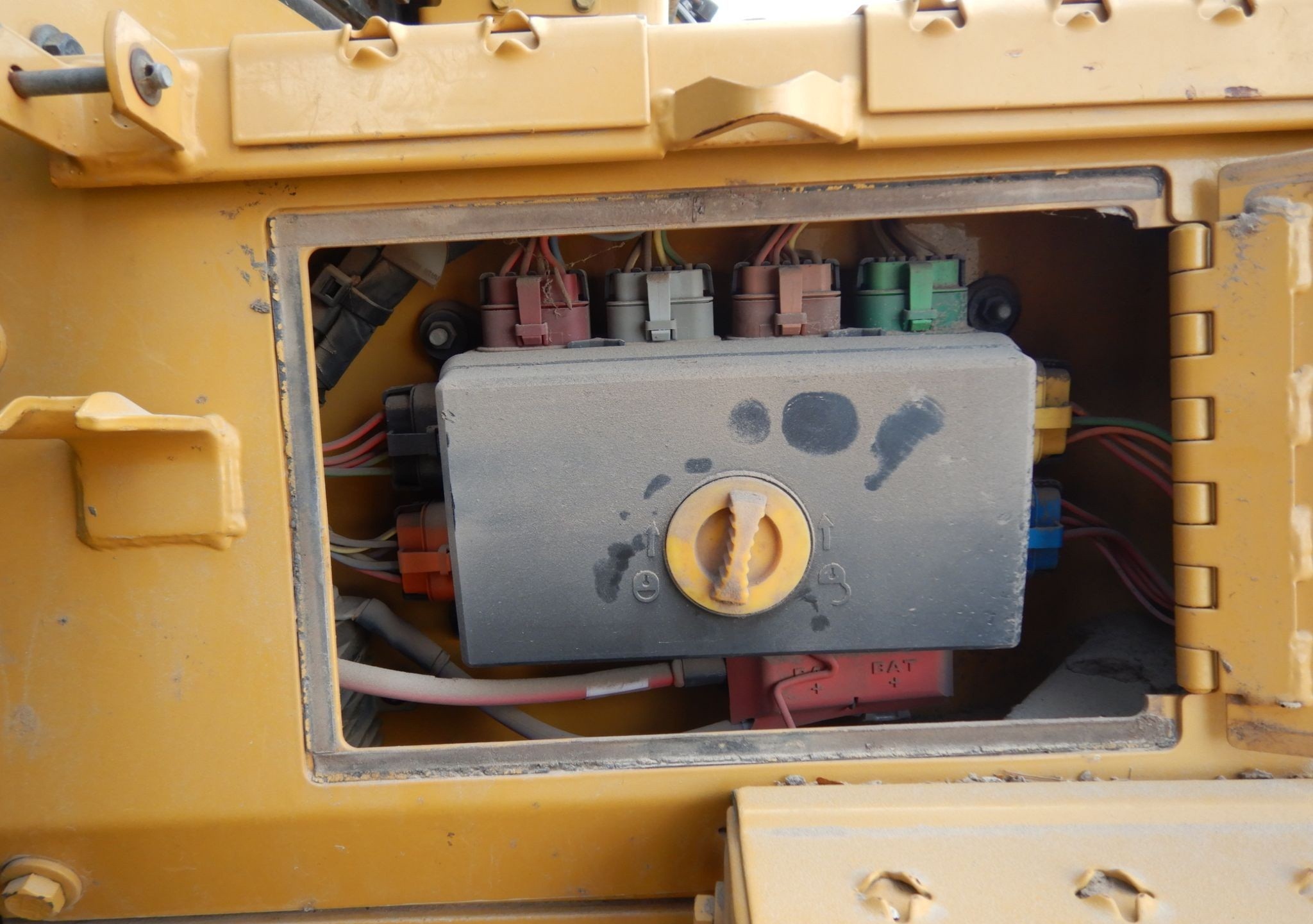gallery 2016 Caterpillar D6T XL dozer
