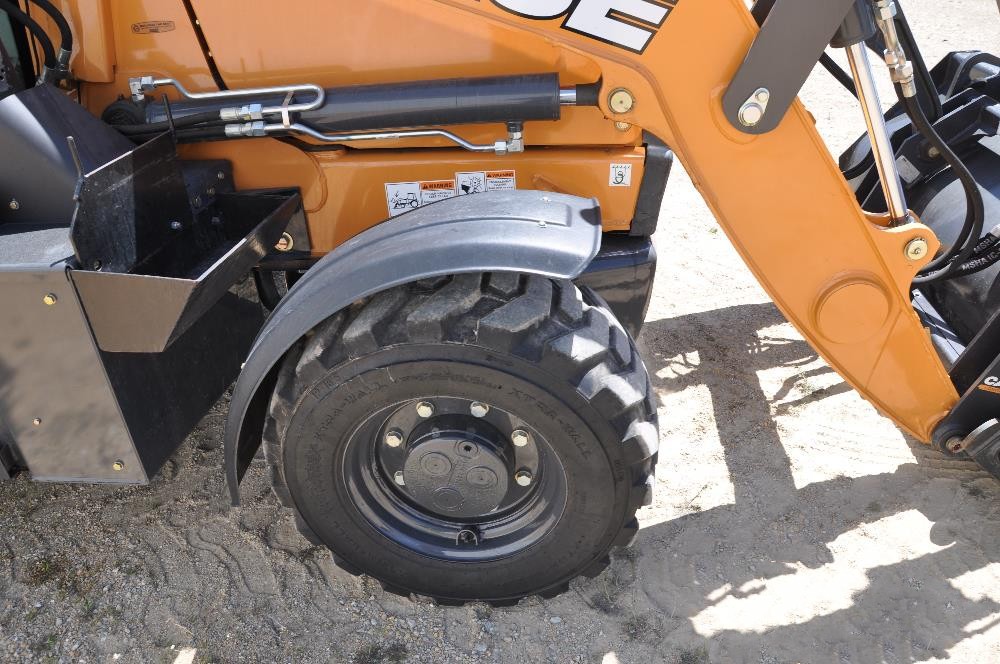 gallery 2019 Case 580 Super N 4x4 Loader Backhoe