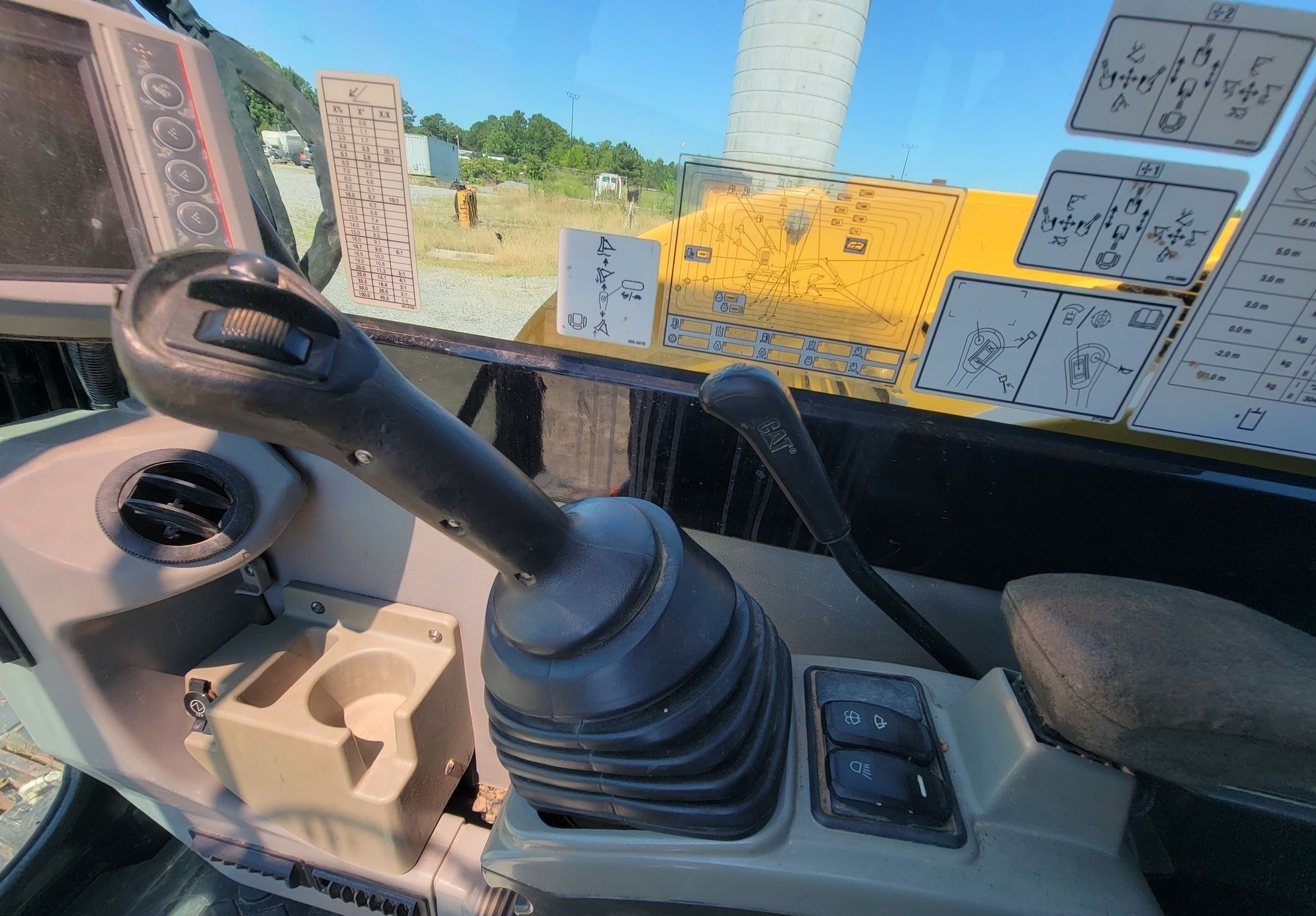 gallery 2016 Caterpillar 308E2 CR  mini excavator