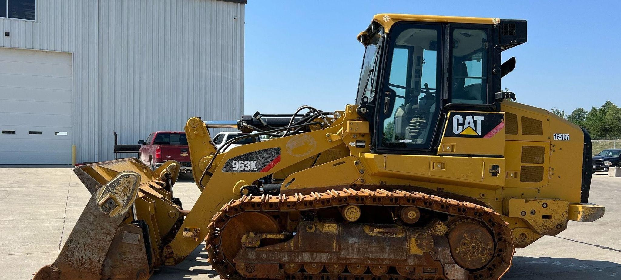 gallery 2016 Caterpillar 963K track loader